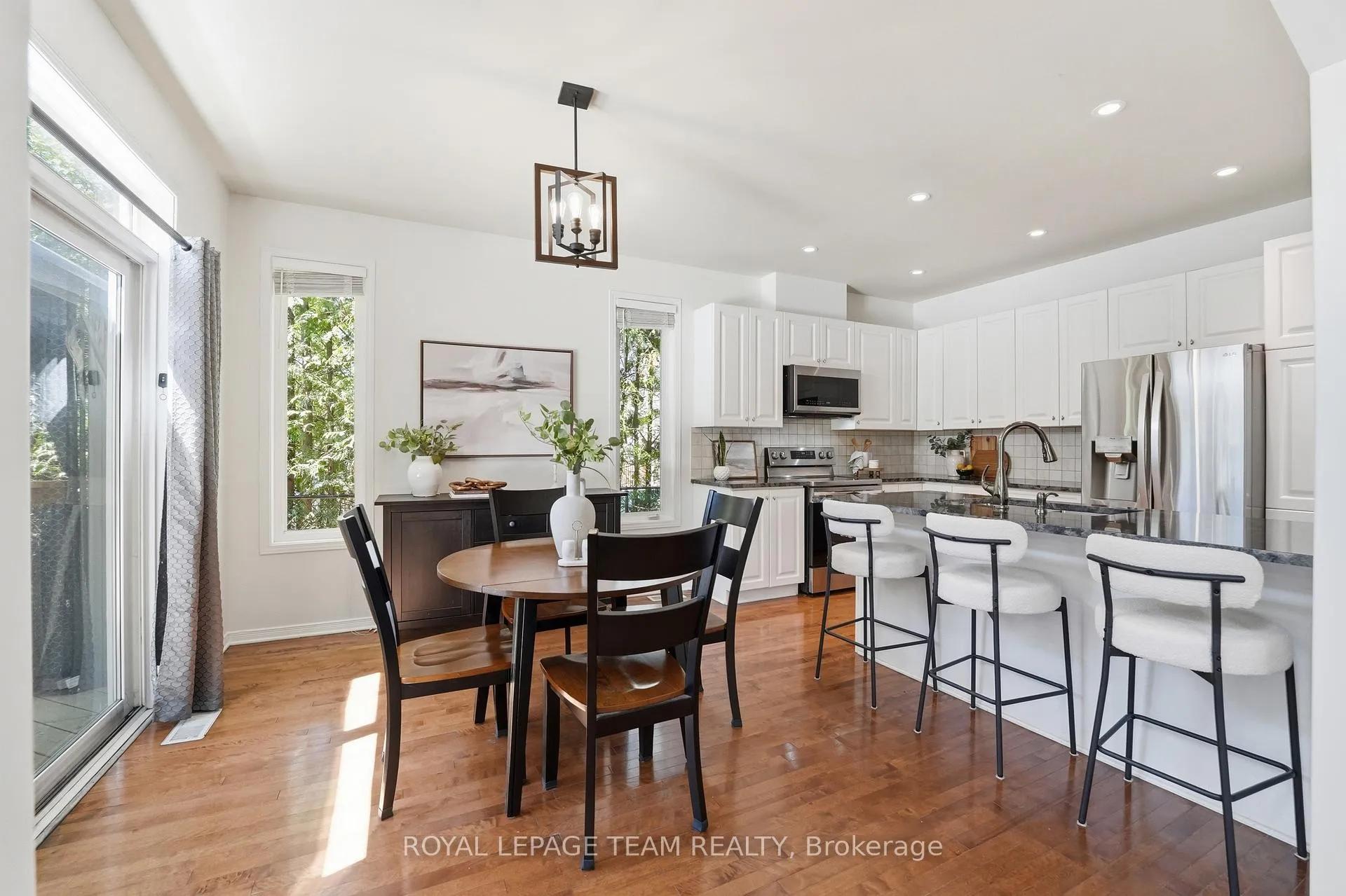 Photo 21 of 110 West Ridge Drive, Ottawa, Stittsville (Central) — HOMEH