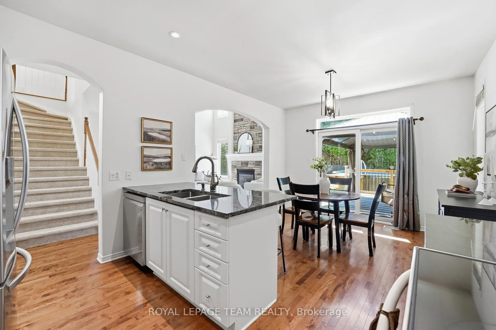 Photo 26 of 110 West Ridge Drive, Ottawa, Stittsville (Central) — HOMEH