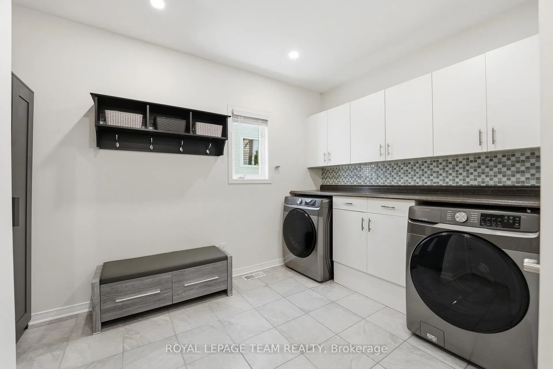 Photo 27 of 110 West Ridge Drive, Ottawa, Stittsville (Central) — HOMEH