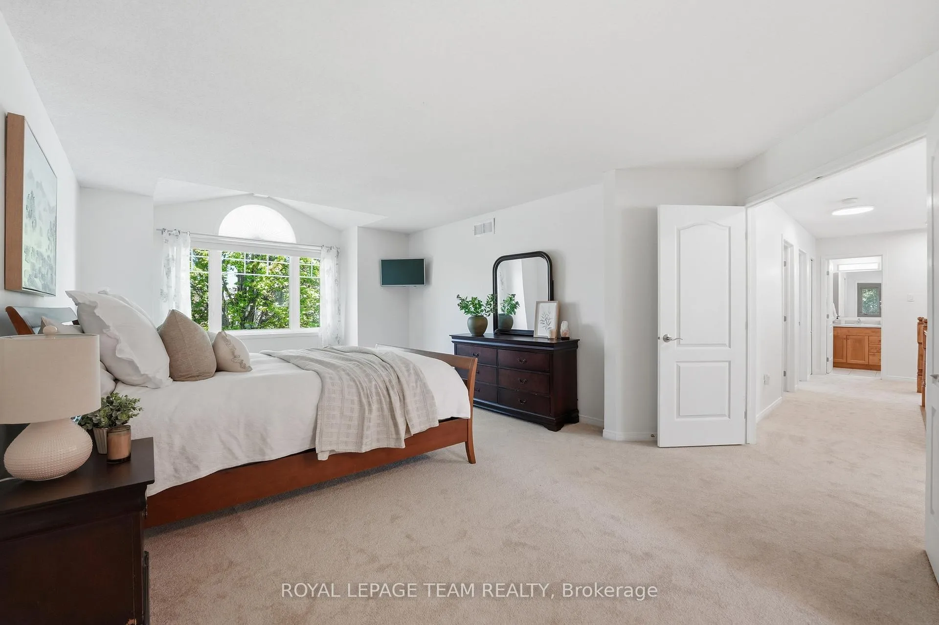 Photo 31 of 110 West Ridge Drive, Ottawa, Stittsville (Central) — HOMEH