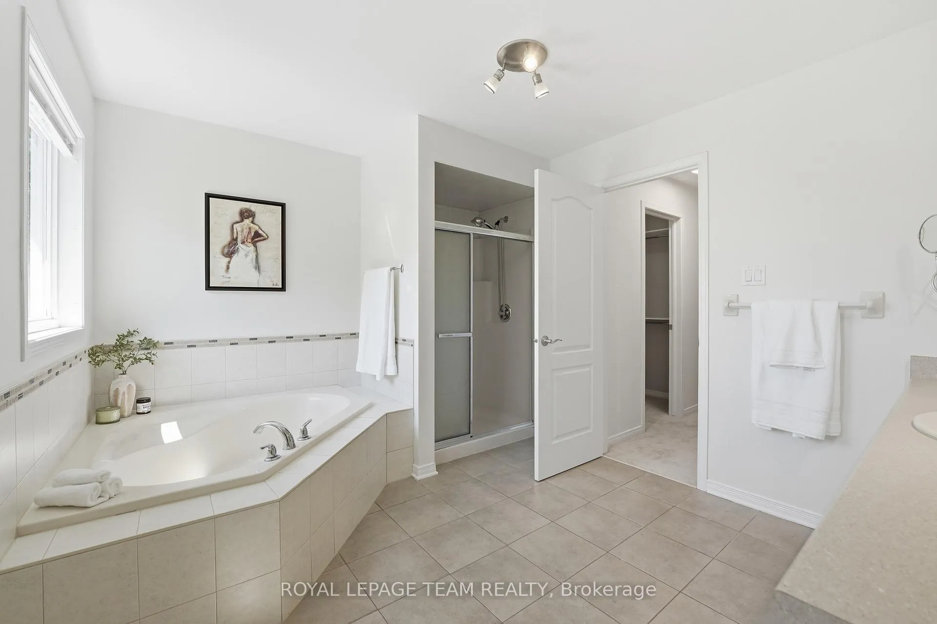 Photo 36 of 110 West Ridge Drive, Ottawa, Stittsville (Central) — HOMEH