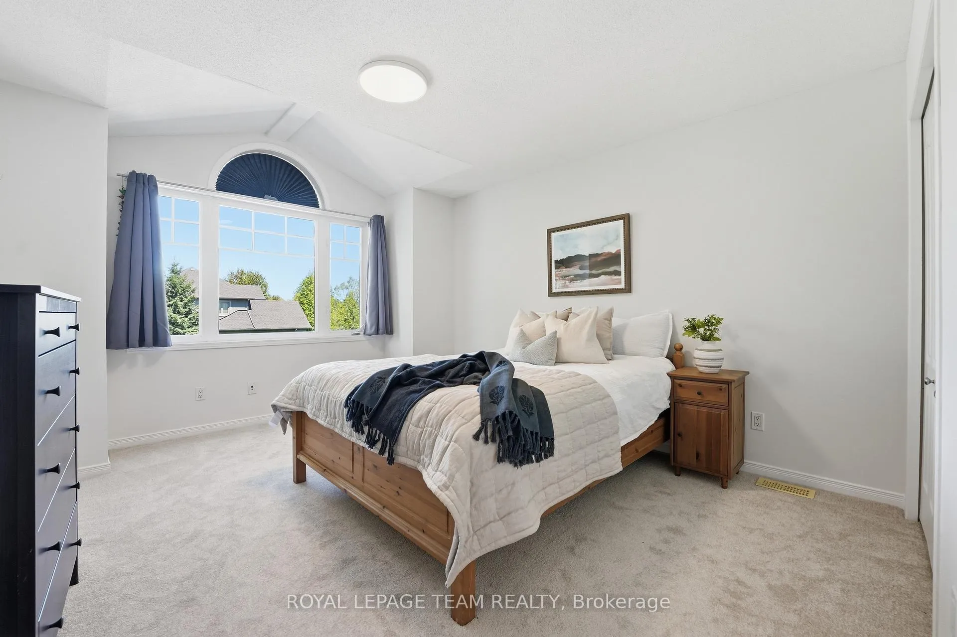 Photo 38 of 110 West Ridge Drive, Ottawa, Stittsville (Central) — HOMEH