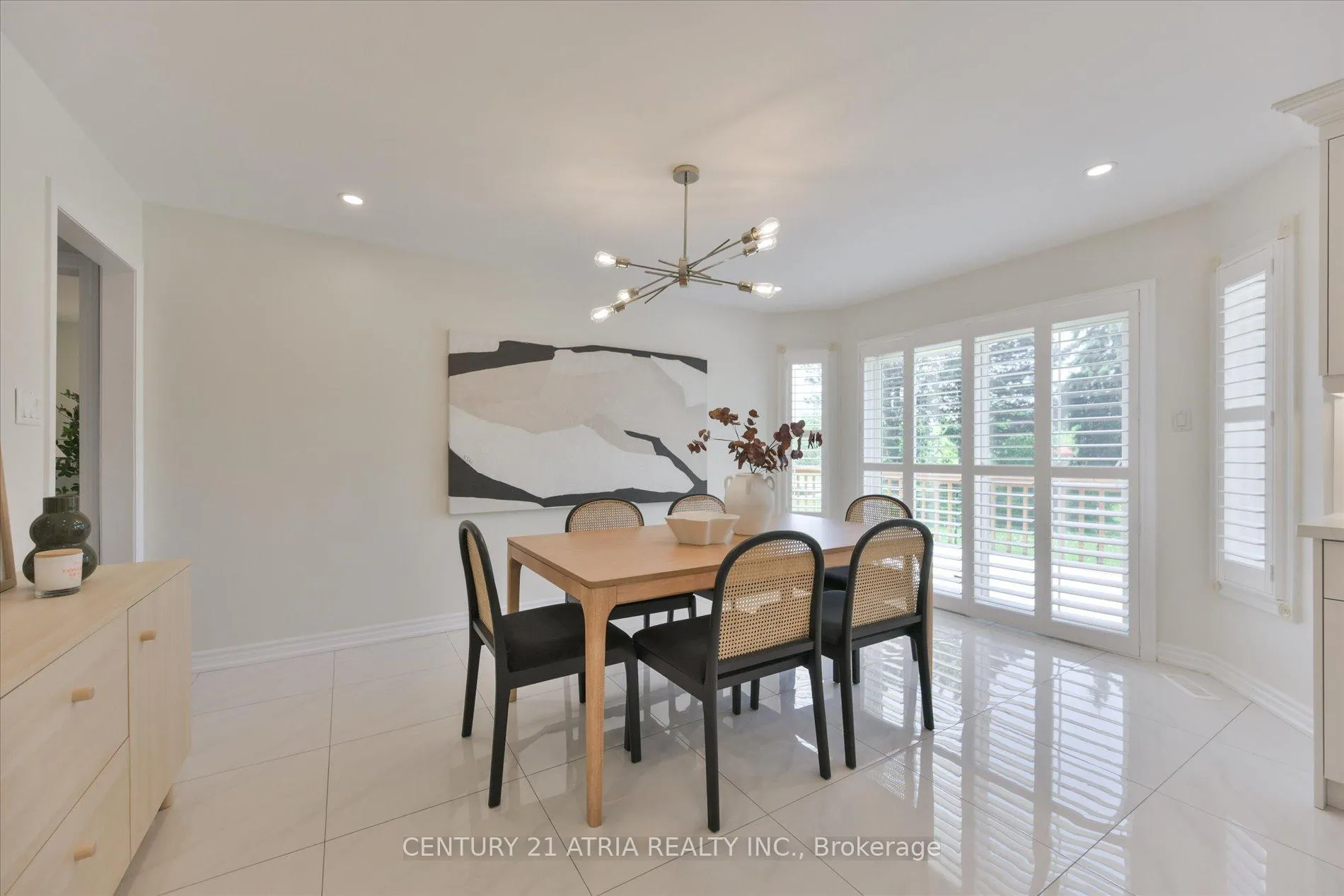 Photo 13 of 10 Morrison Crescent, Markham, Buttonville — HOMEH