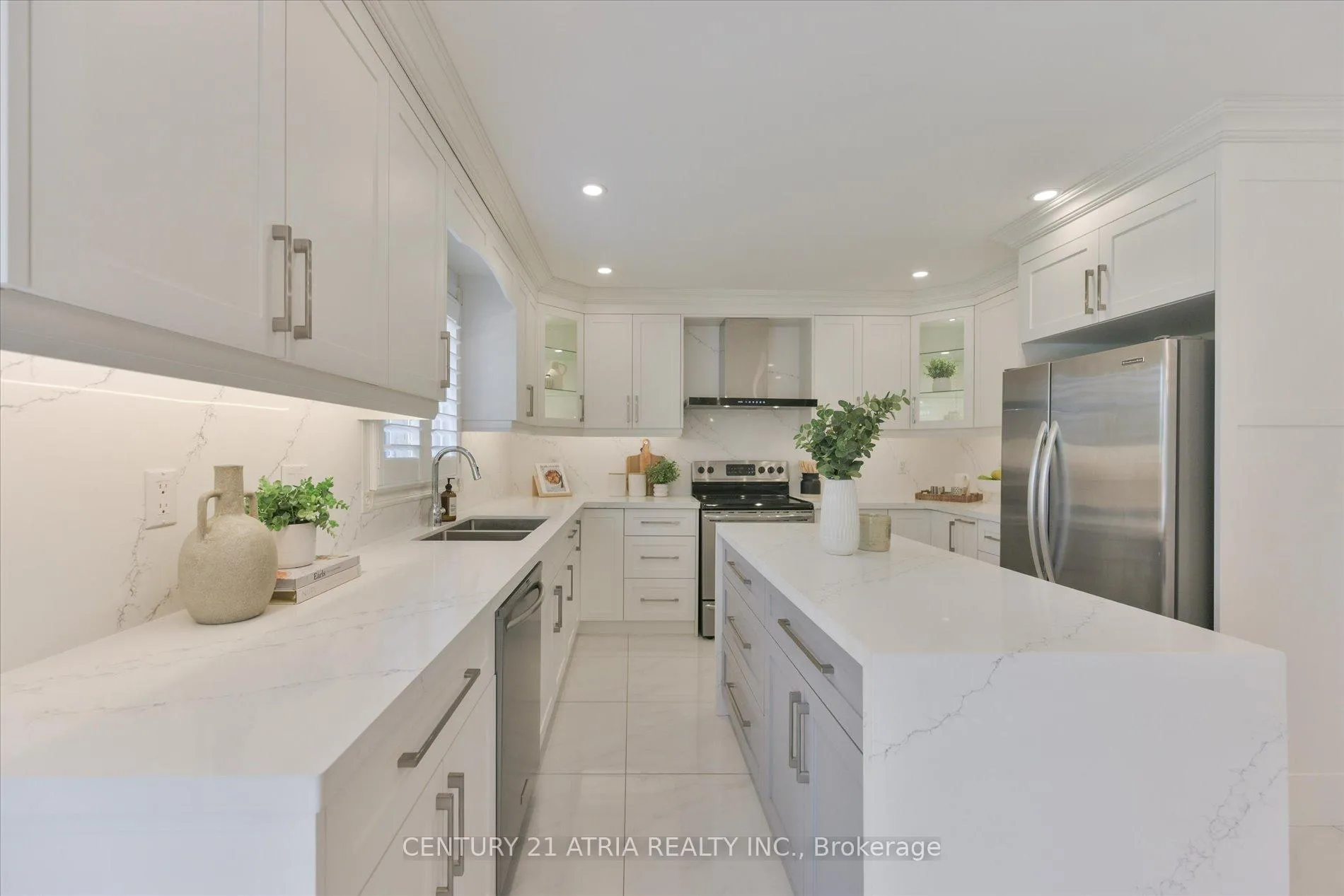 Photo 18 of 10 Morrison Crescent, Markham, Buttonville — HOMEH