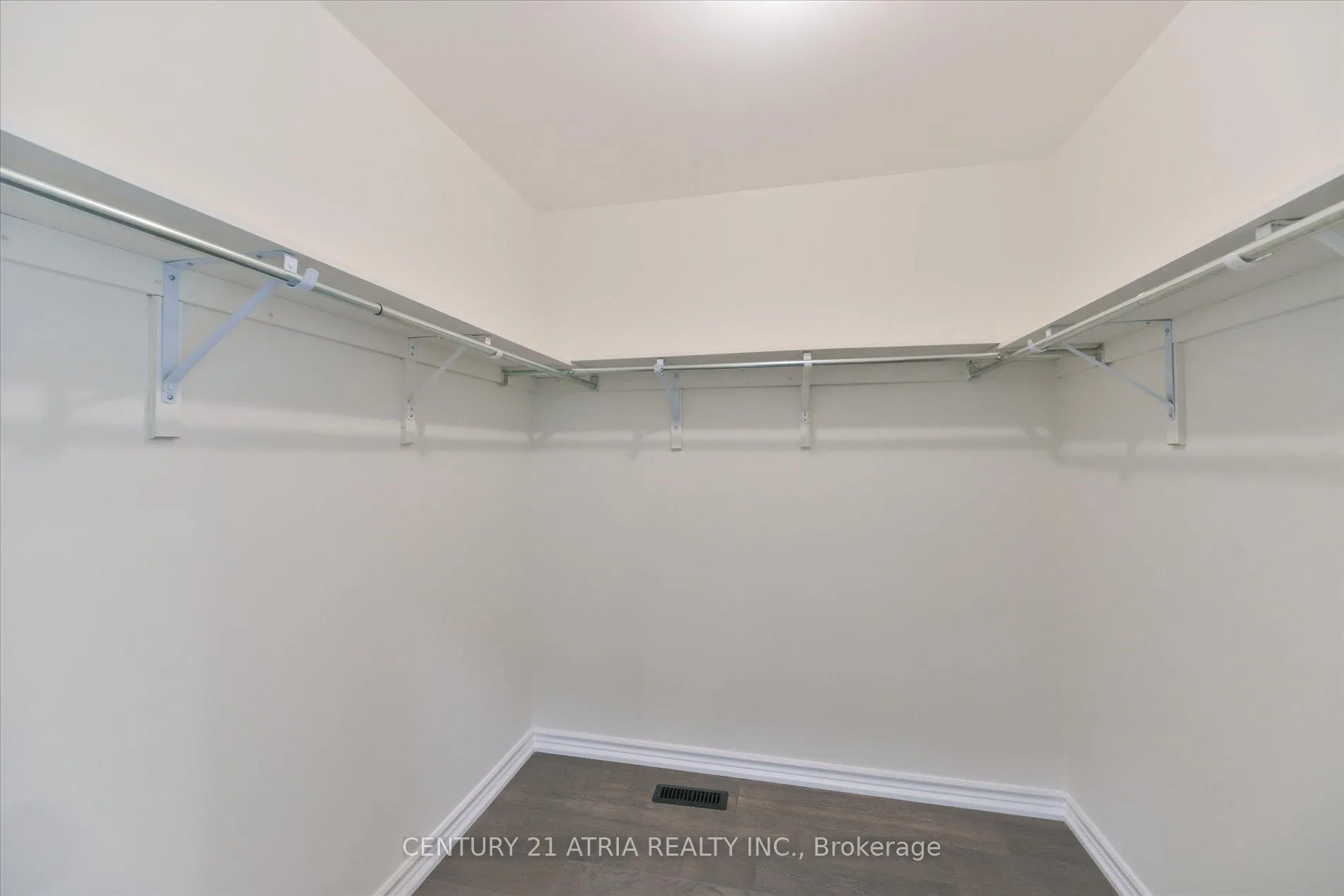 Photo 30 of 10 Morrison Crescent, Markham, Buttonville — HOMEH