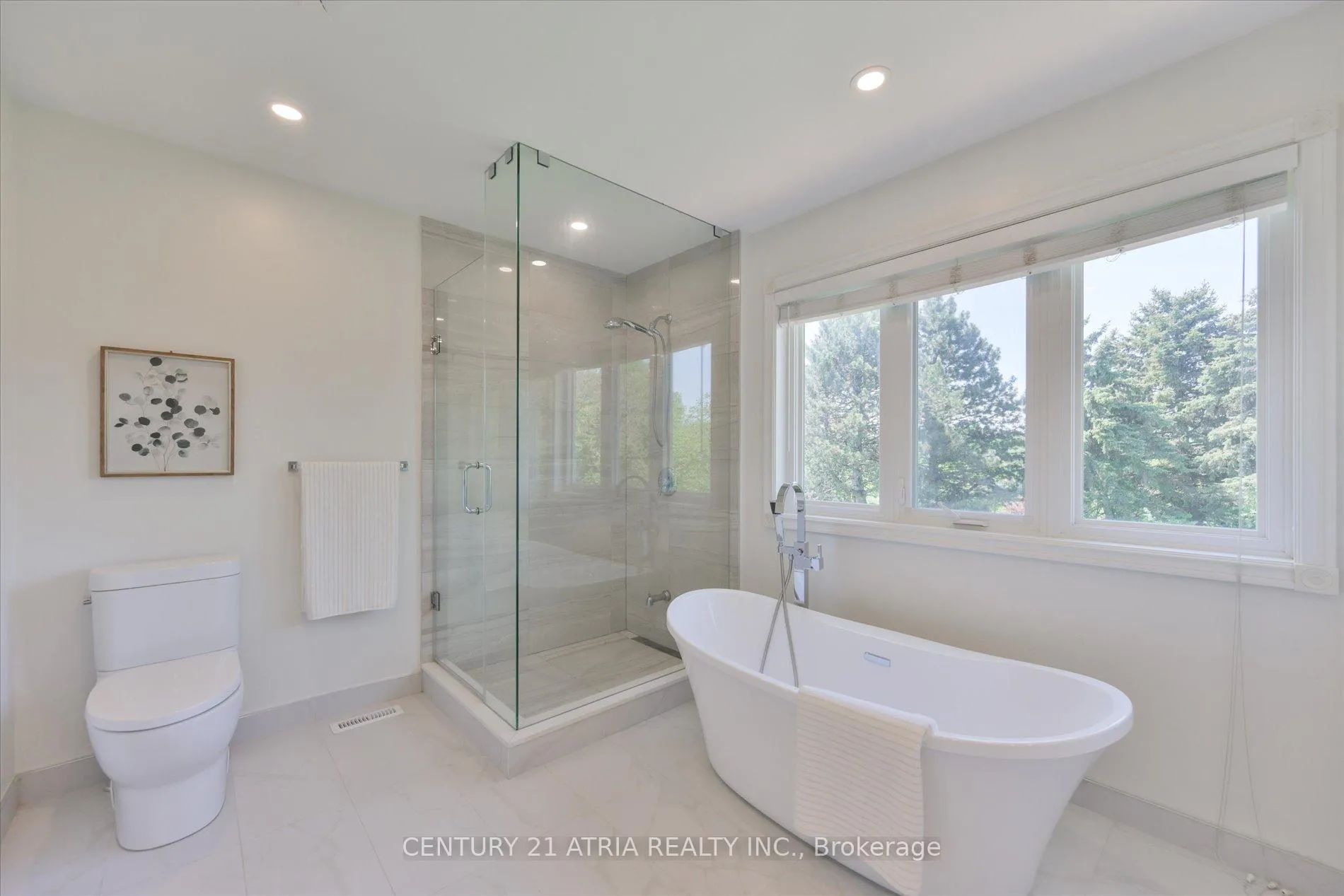 Photo 33 of 10 Morrison Crescent, Markham, Buttonville — HOMEH