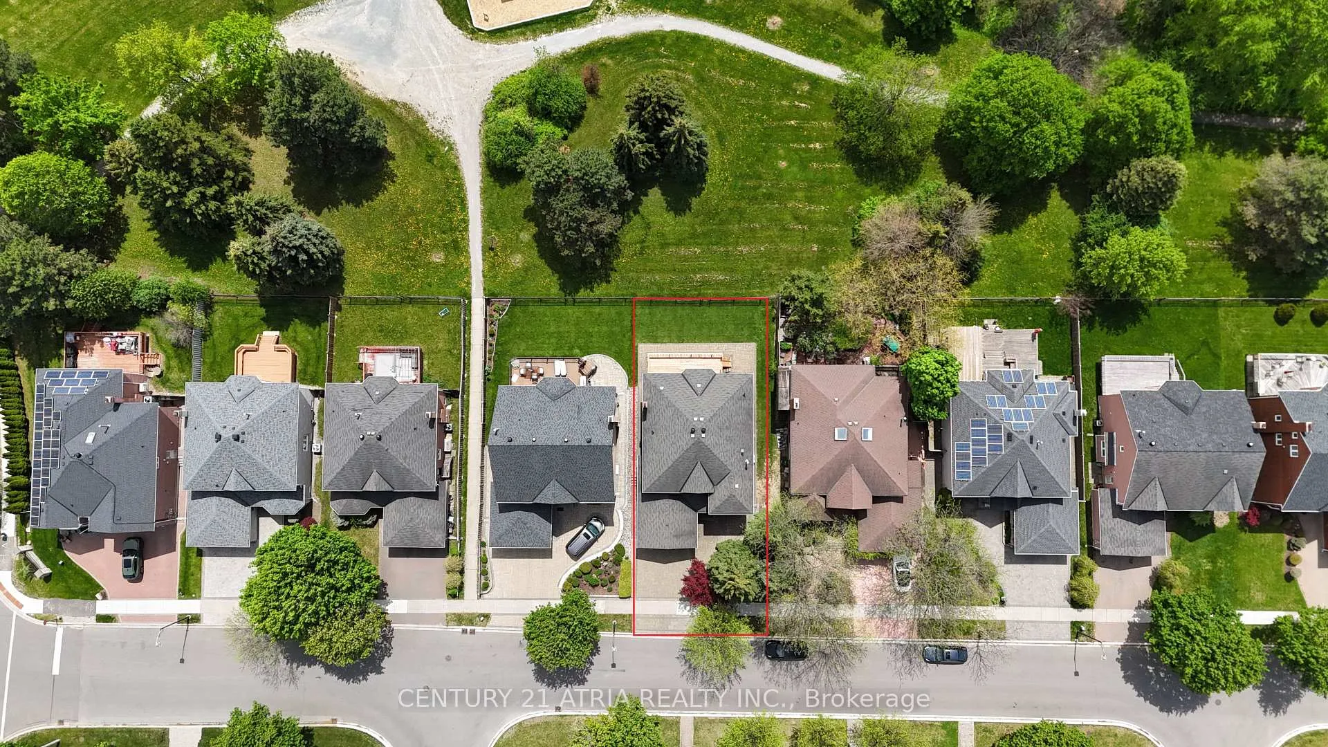 Photo 48 of 10 Morrison Crescent, Markham, Buttonville — HOMEH