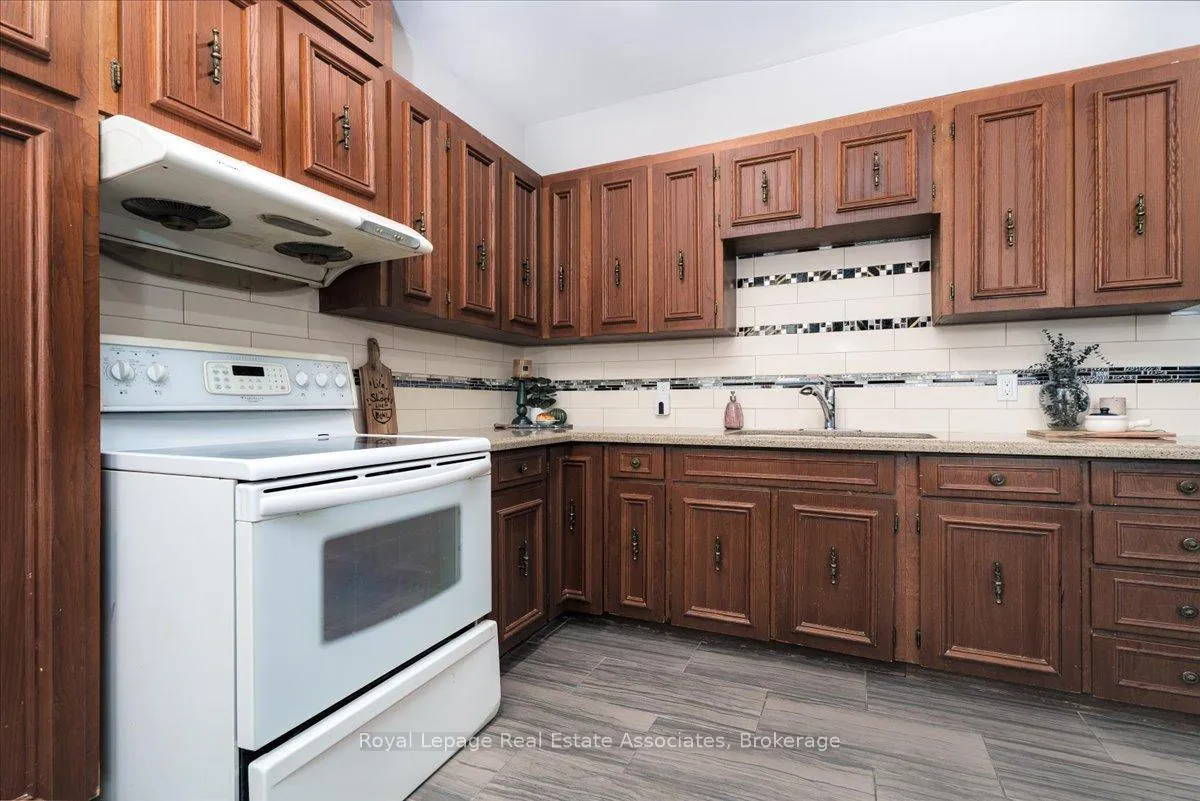 Photo 16 of 123 Market Street, Hamilton, Central — HOMEH