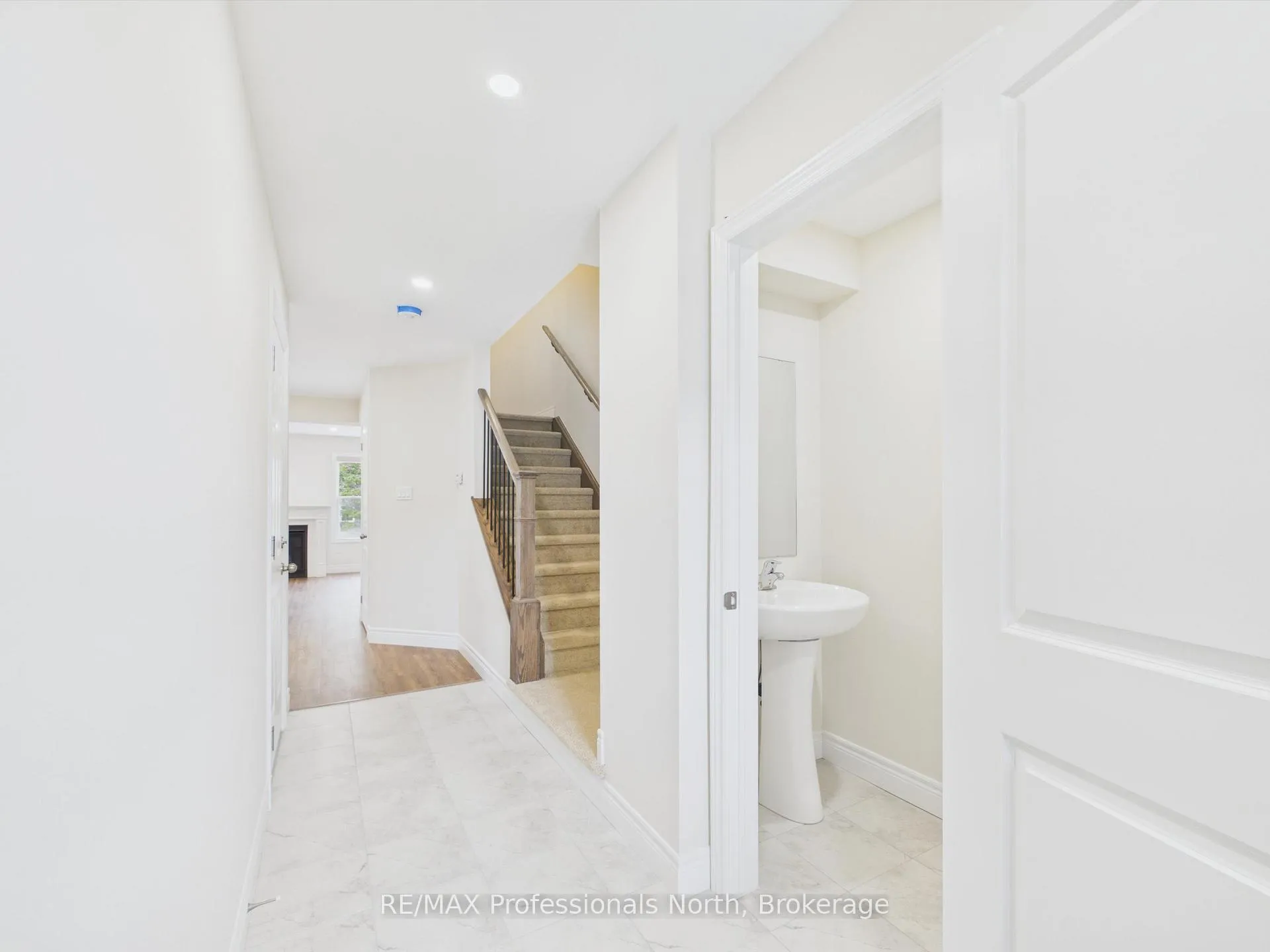Photo 18 of 18 McConnell Crescent, Bracebridge, Macaulay — HOMEH