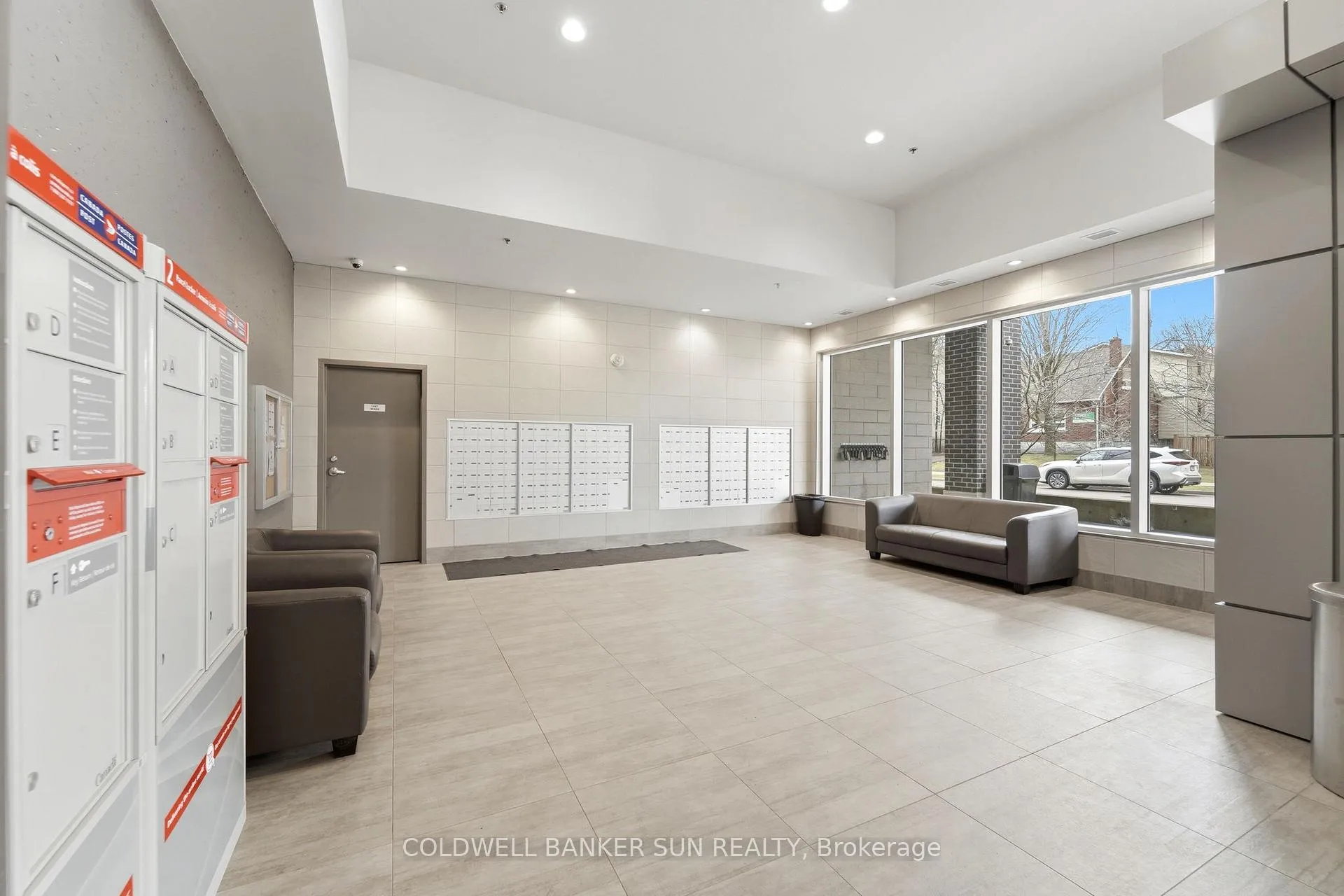 Photo 5 of Unit 1308, 318 Spruce Street, Waterloo, Lakeshore Village — HOMEH