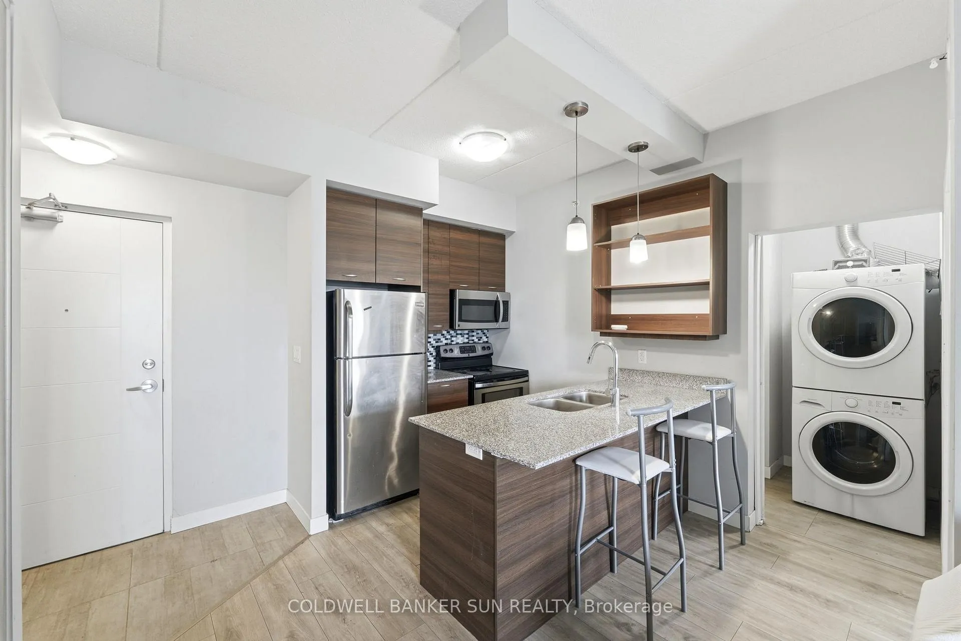 Photo 9 of Unit 1308, 318 Spruce Street, Waterloo, Lakeshore Village — HOMEH