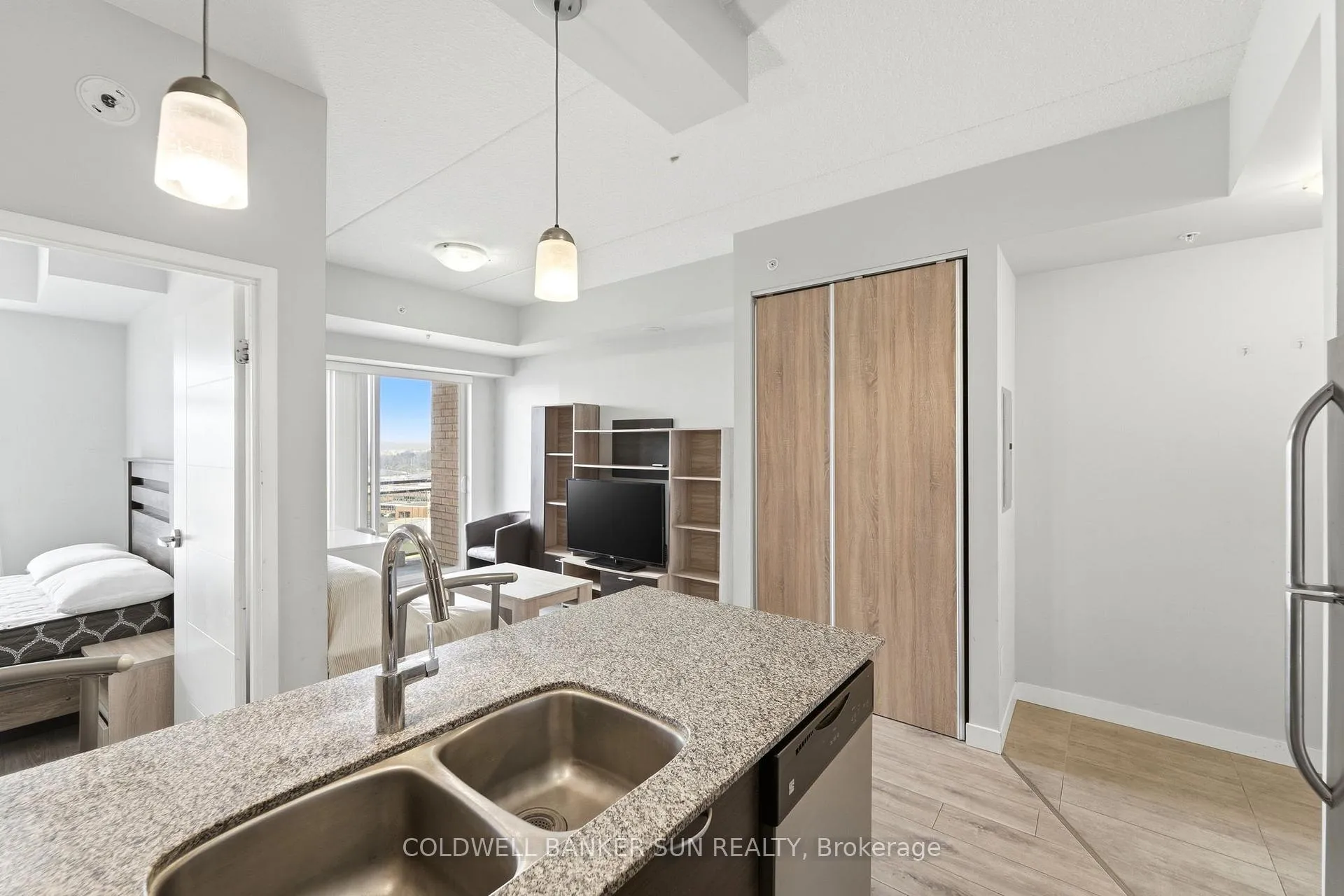 Photo 10 of Unit 1308, 318 Spruce Street, Waterloo, Lakeshore Village — HOMEH