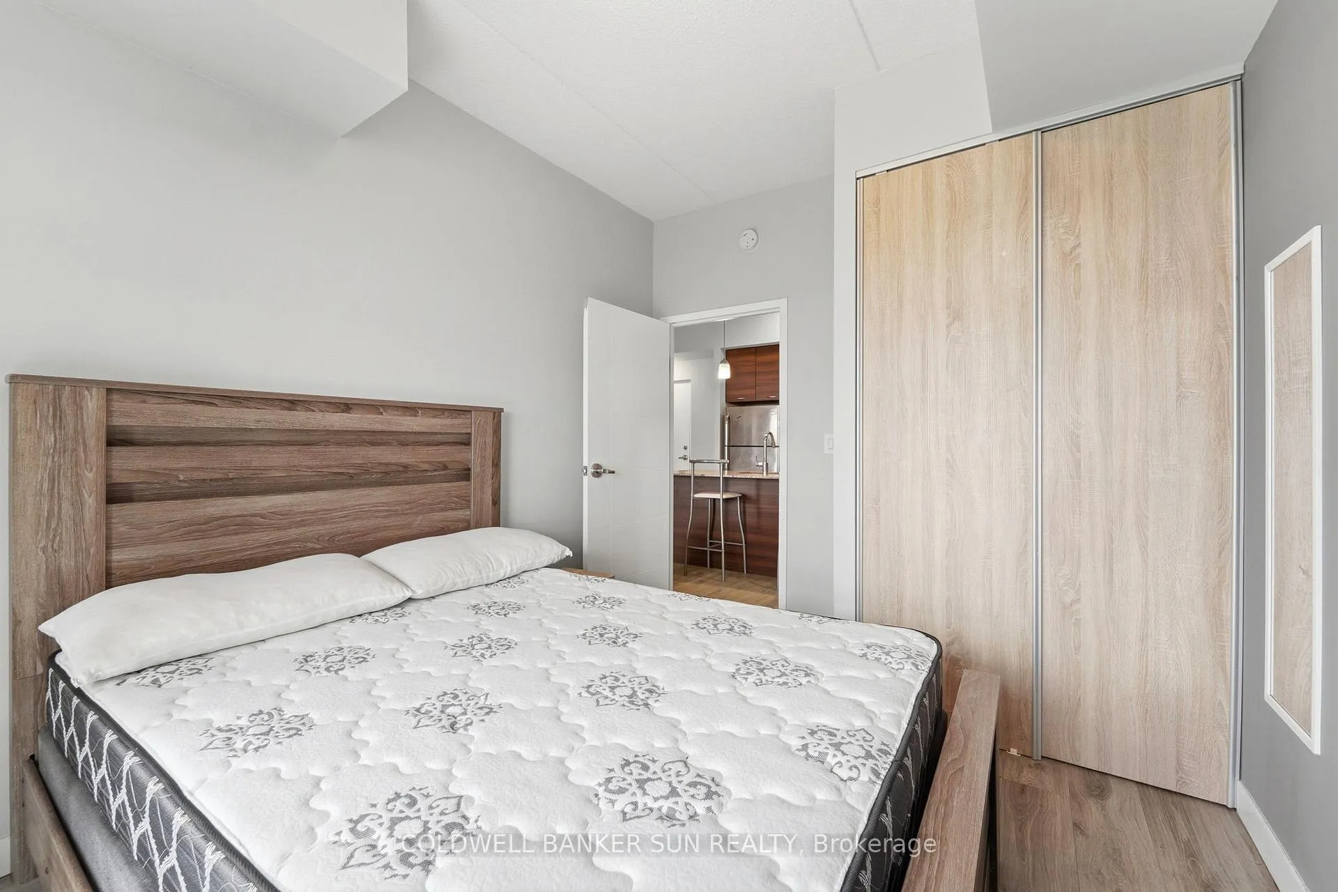 Photo 22 of Unit 1308, 318 Spruce Street, Waterloo, Lakeshore Village — HOMEH