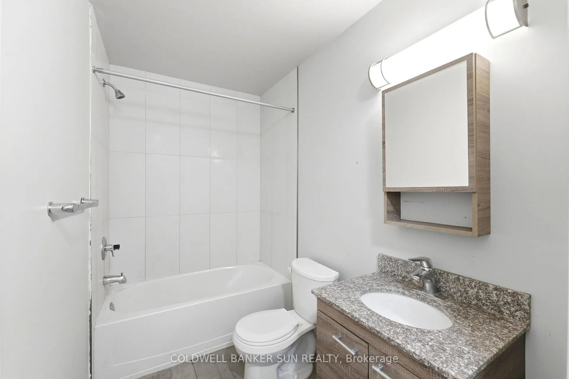 Photo 24 of Unit 1308, 318 Spruce Street, Waterloo, Lakeshore Village — HOMEH