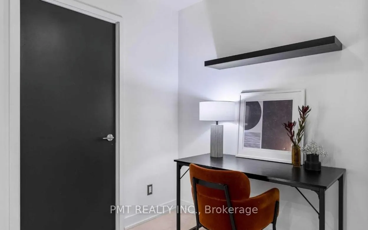 Photo 6 of Unit 201, 20 Gladstone Avenue, Toronto, Little Portugal — HOMEH