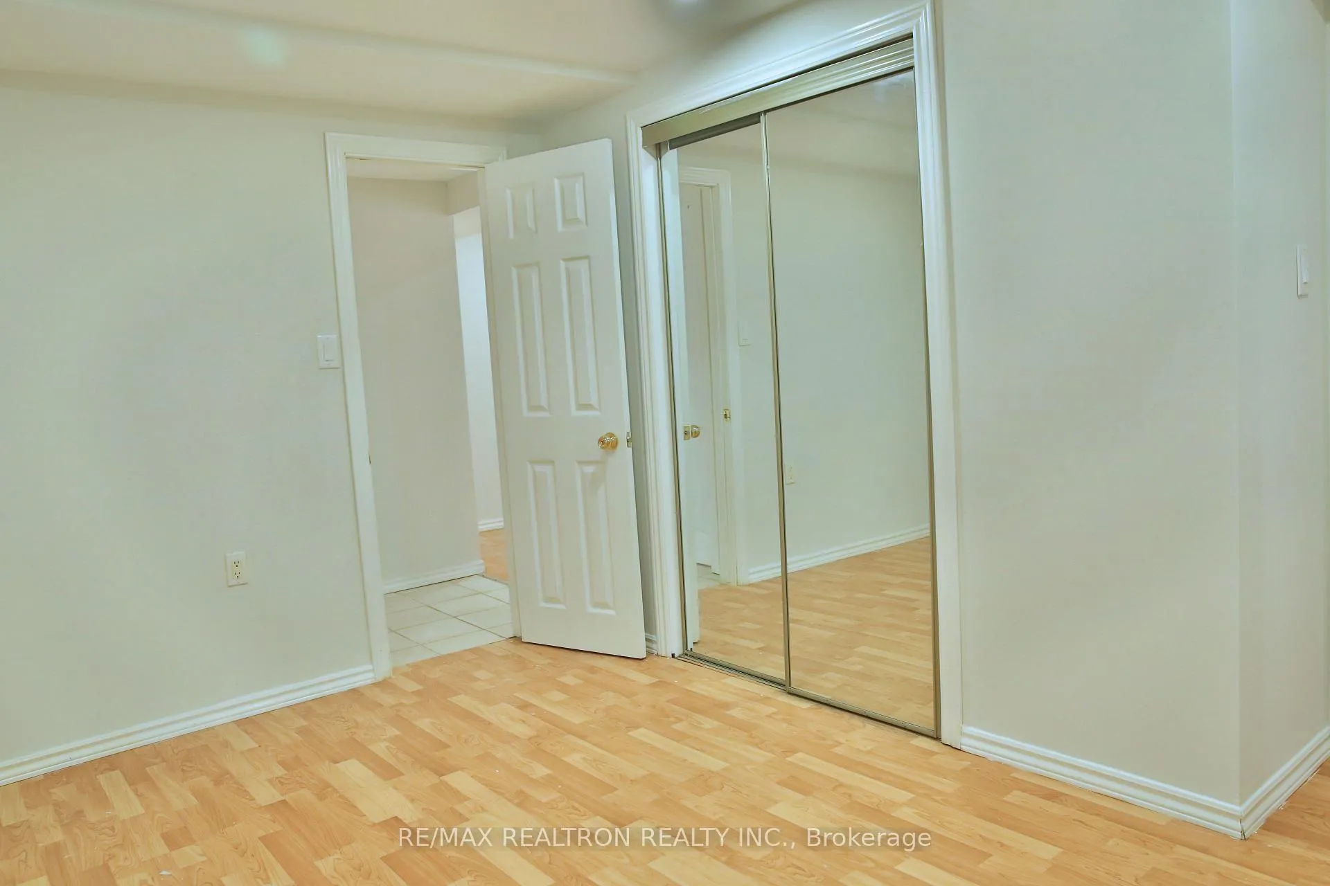 Photo 10 of Unit Bsmnt, 2 Lavery Trail, Scarborough, Highland Creek — HOMEH