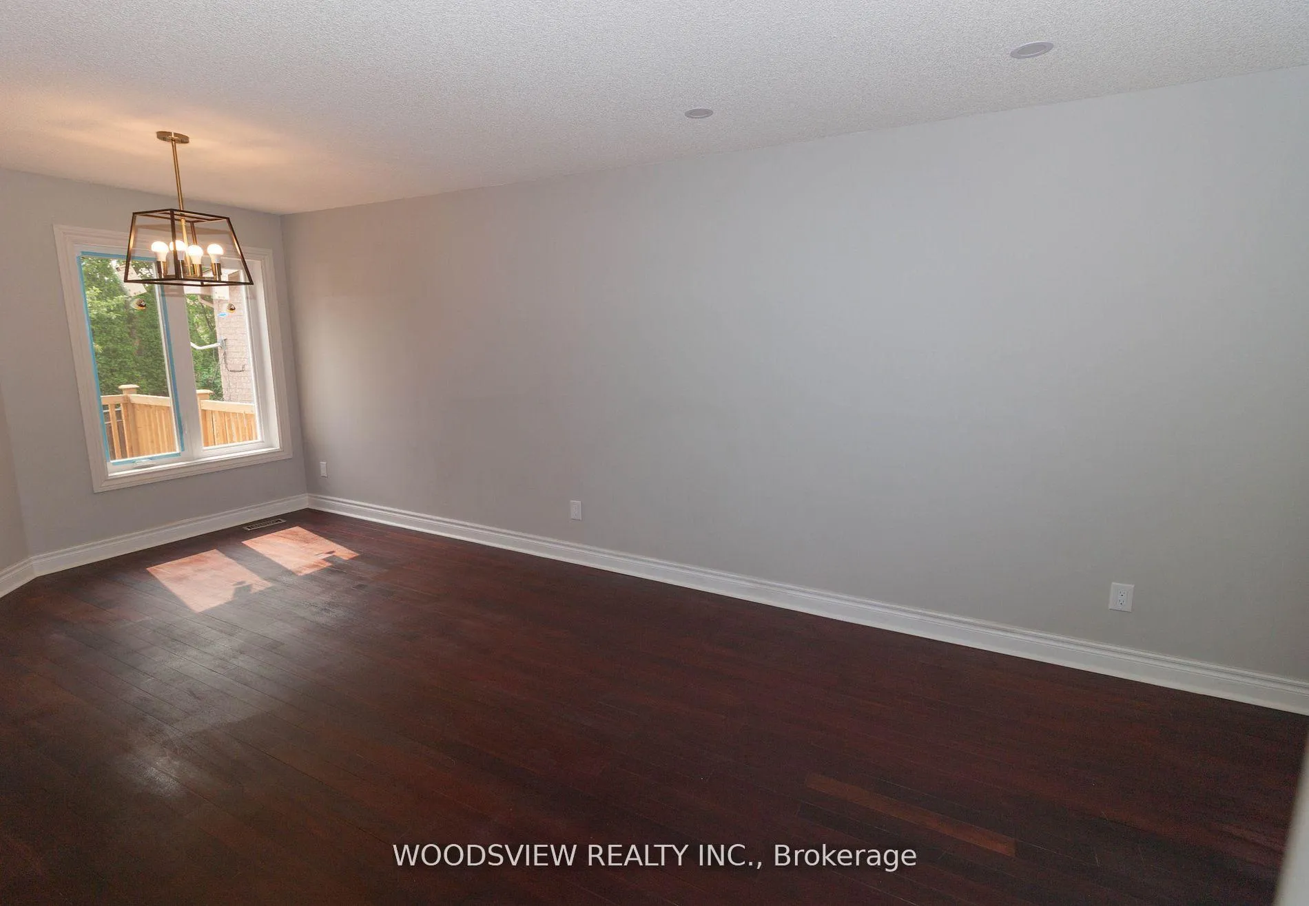Photo 5 of 52 Rush Road, Aurora, Bayview Wellington — HOMEH