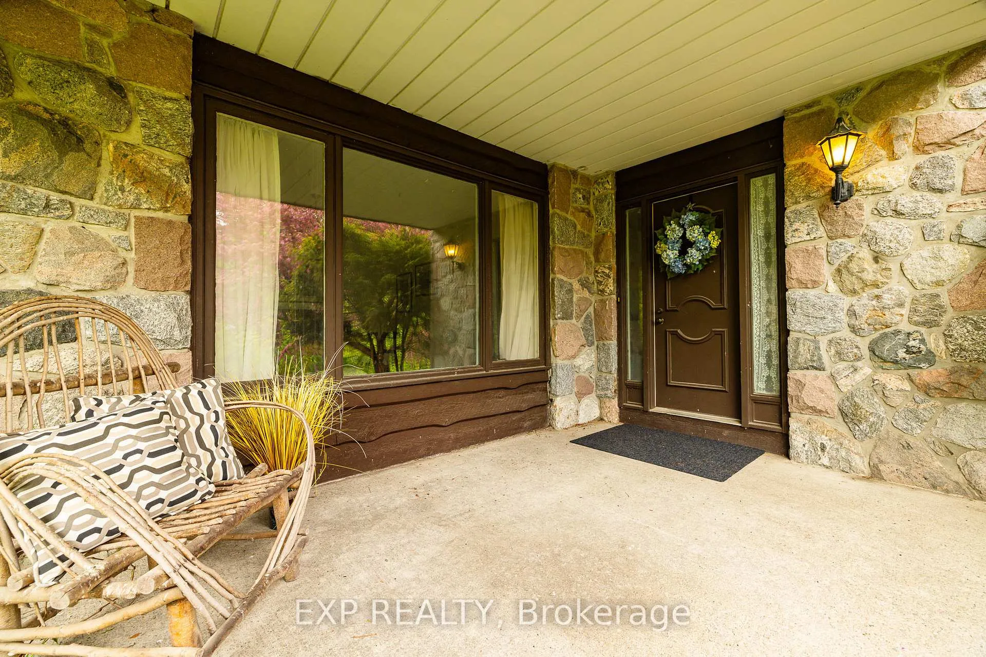 Photo 5 of 4958 Carp Road, Ottawa, Fitzroy Ward (South East) — HOMEH
