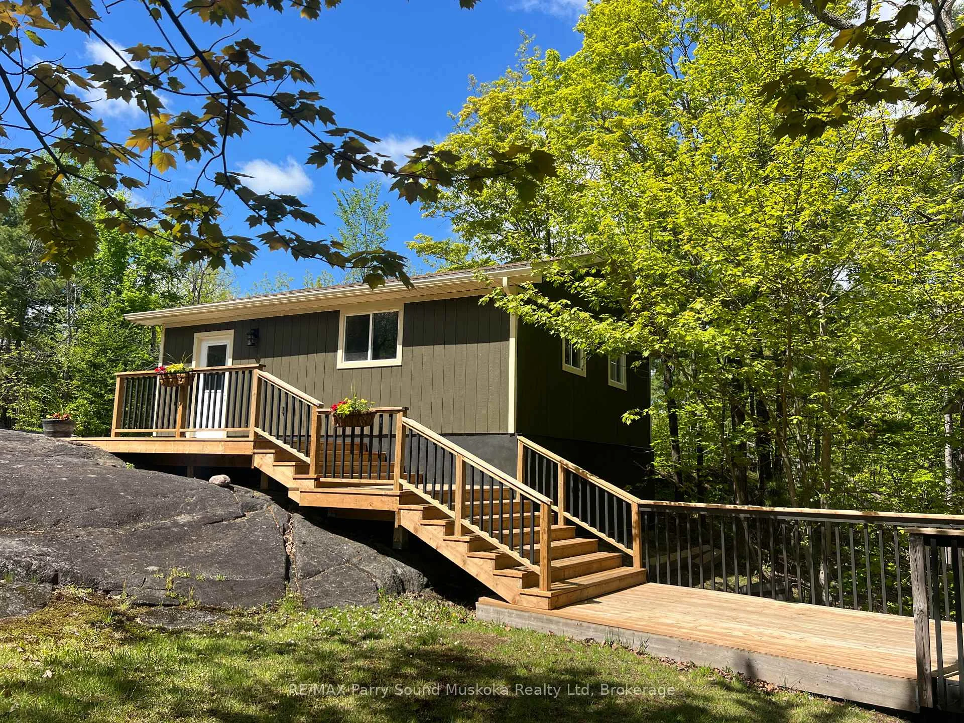 Photo 18 of 13 Peninsula Shores Road E, McDougall — HOMEH