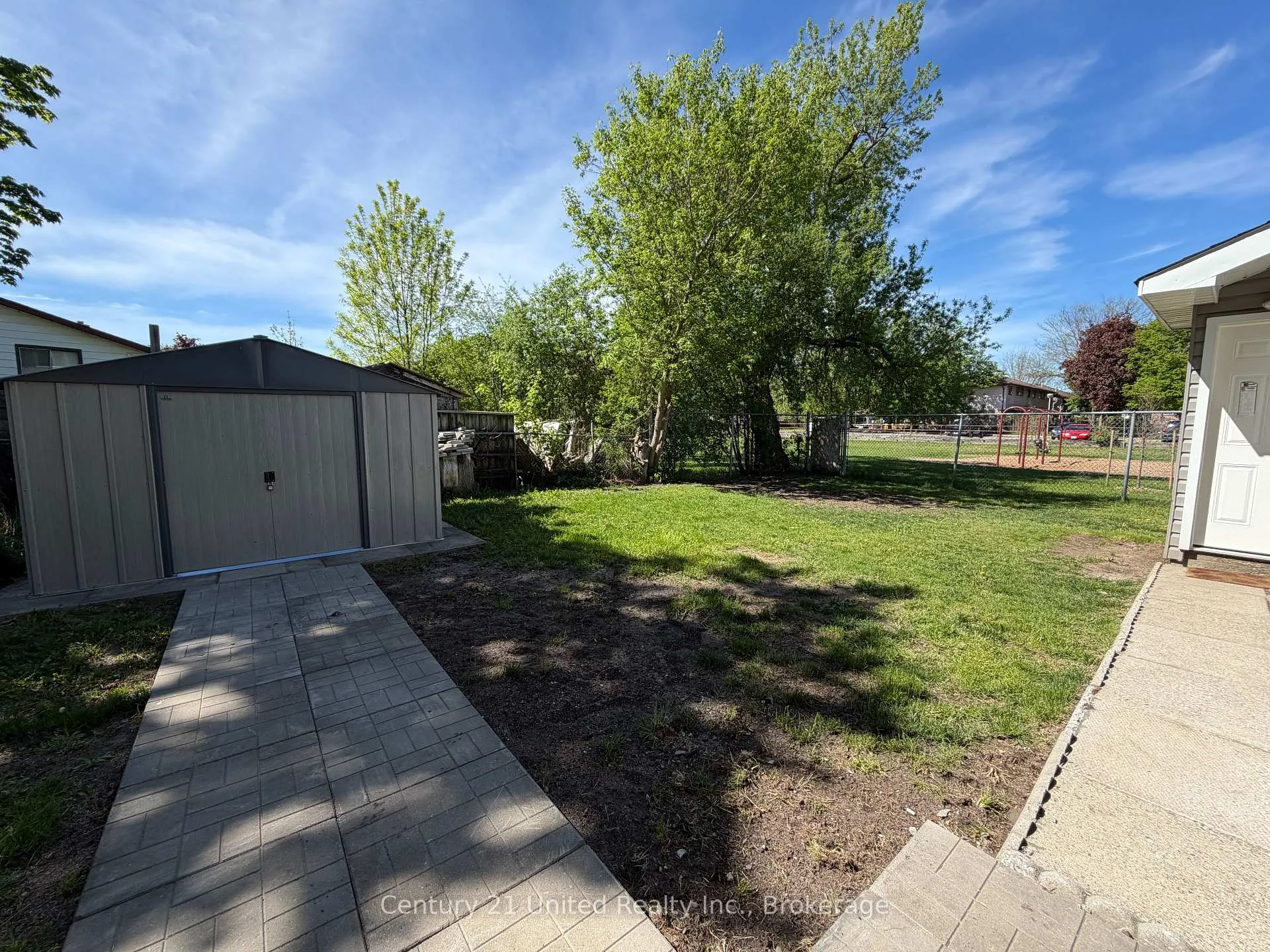Photo 14 of Unit A, 825 Cameron Street, Peterborough, Otonabee Ward 1 — HOMEH