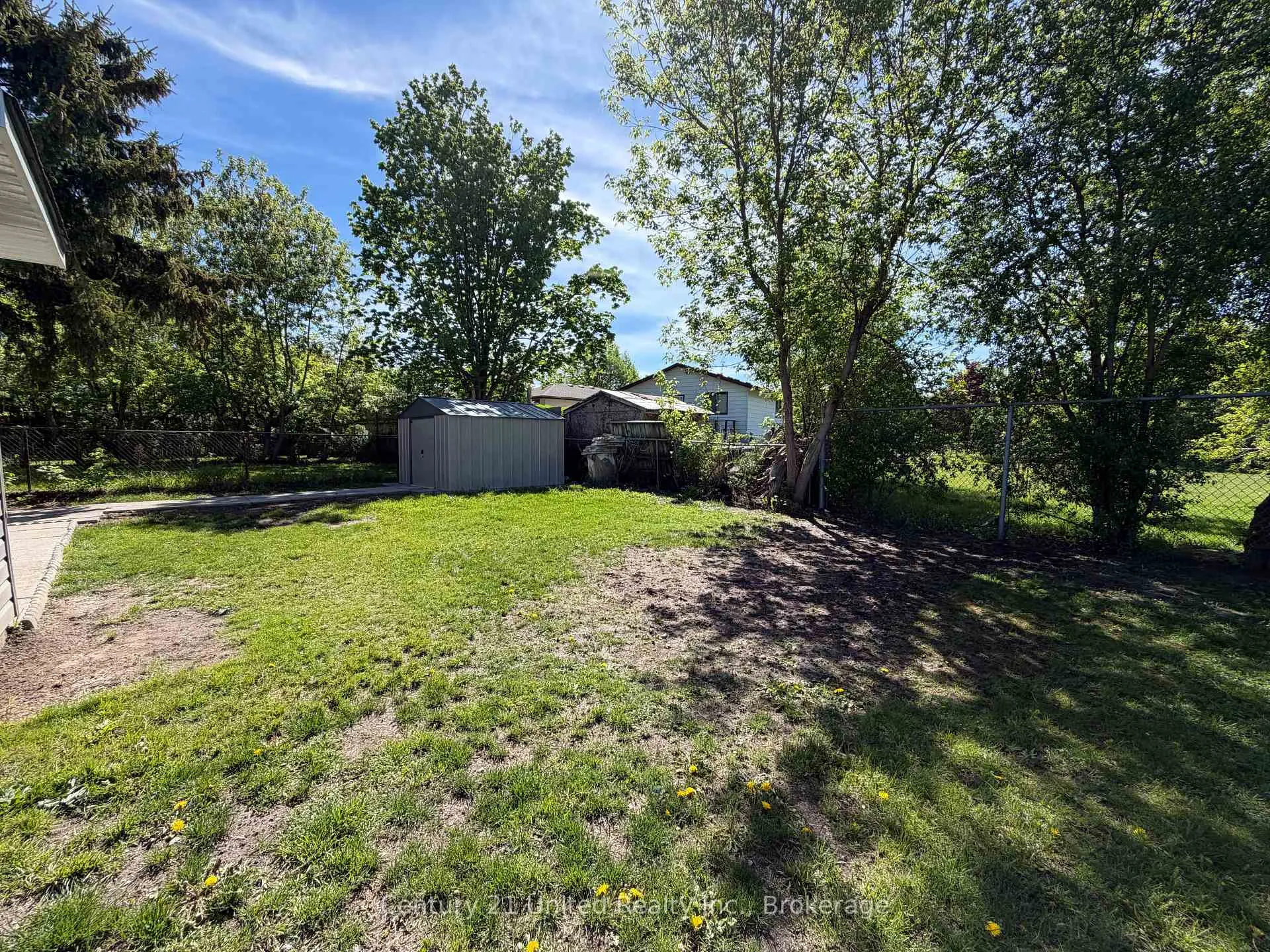 Photo 15 of Unit A, 825 Cameron Street, Peterborough, Otonabee Ward 1 — HOMEH