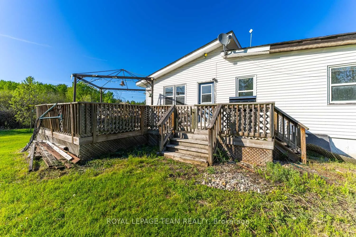 Photo 11 of 663 Beavertail Road, Ottawa, Huntley Ward (South West) — HOMEH