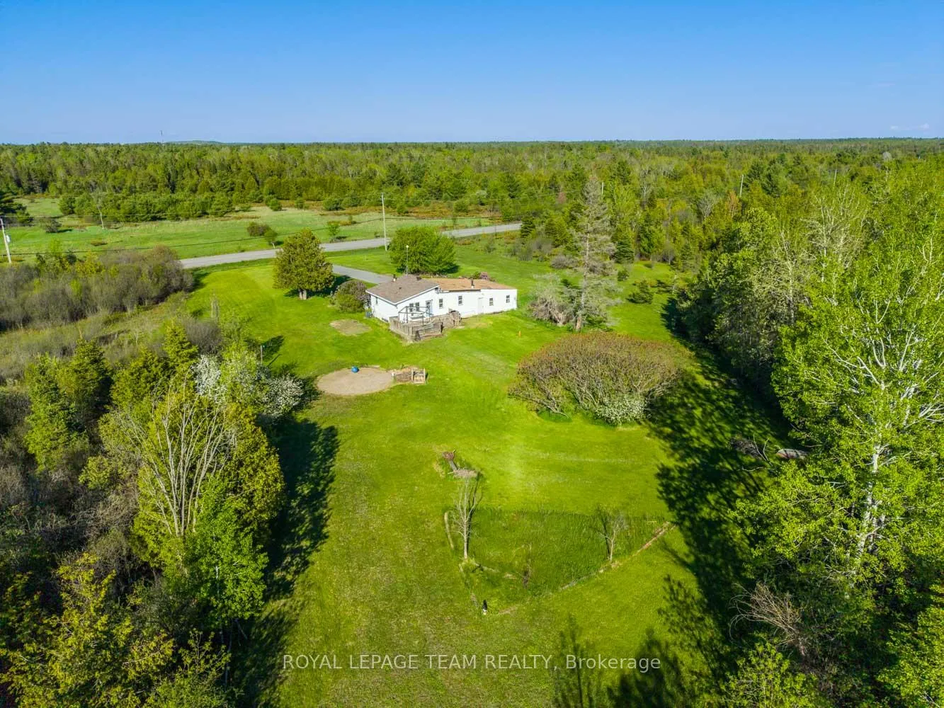 Photo 25 of 663 Beavertail Road, Ottawa, Huntley Ward (South West) — HOMEH