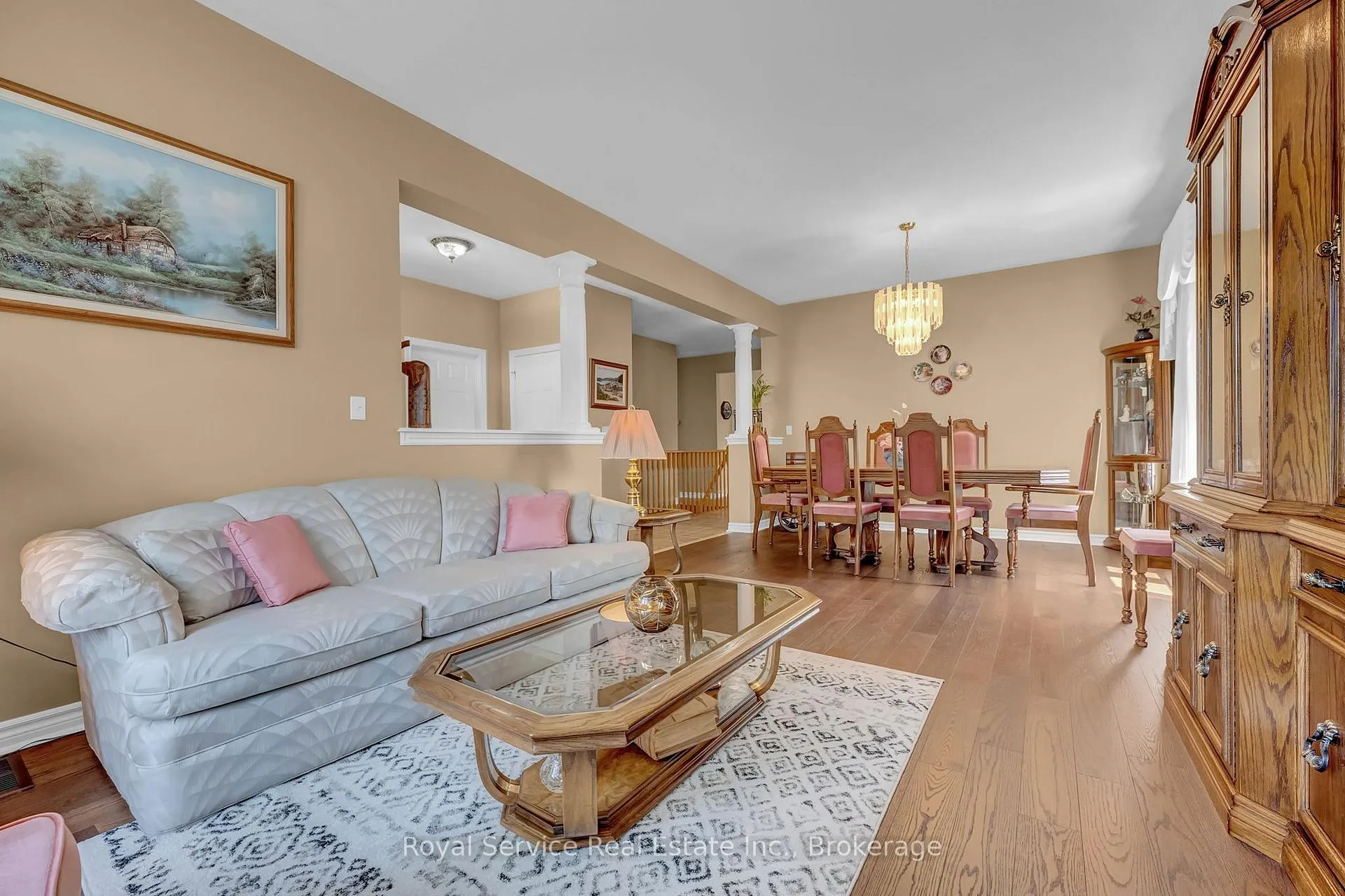 Photo 12 of 18 Dolan Court, Clarington, Bowmanville — HOMEH