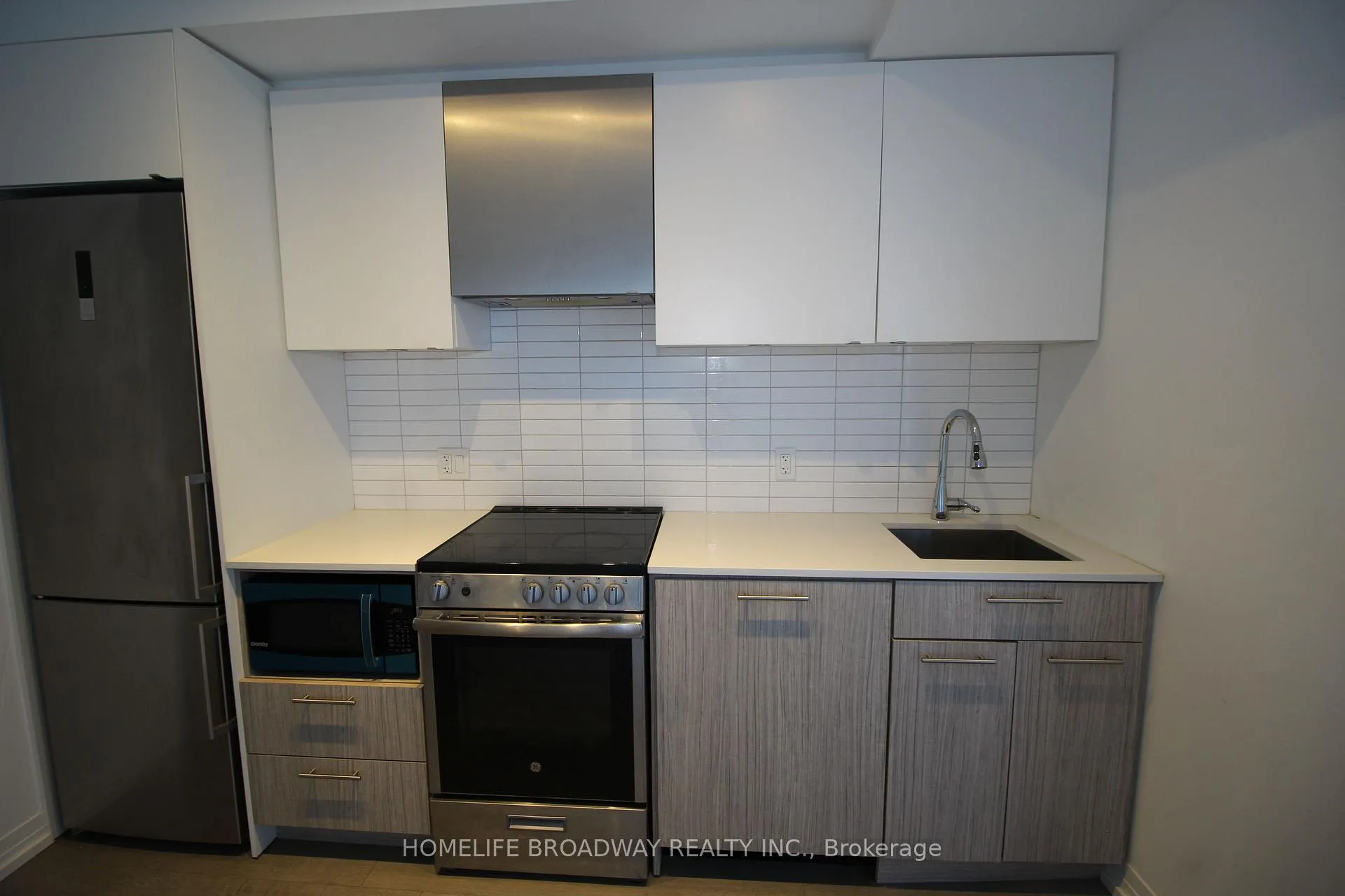 Photo 6 of Unit 738, 251 Jarvis Street, Toronto, Moss Park — HOMEH