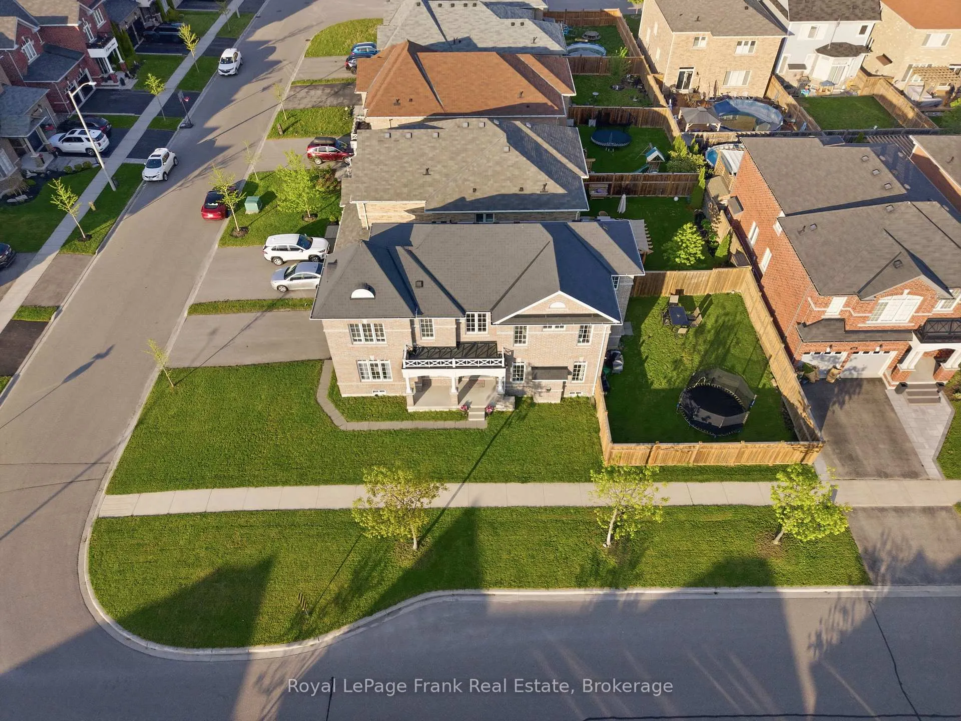 Photo 4 of 1 Gomme Avenue, Clarington, Newcastle — HOMEH