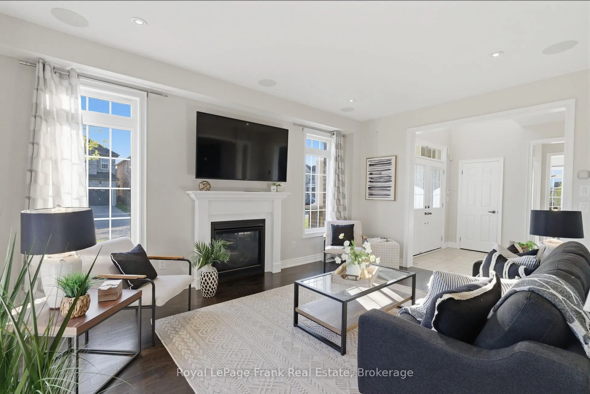Photo 10 of 1 Gomme Avenue, Clarington, Newcastle — HOMEH