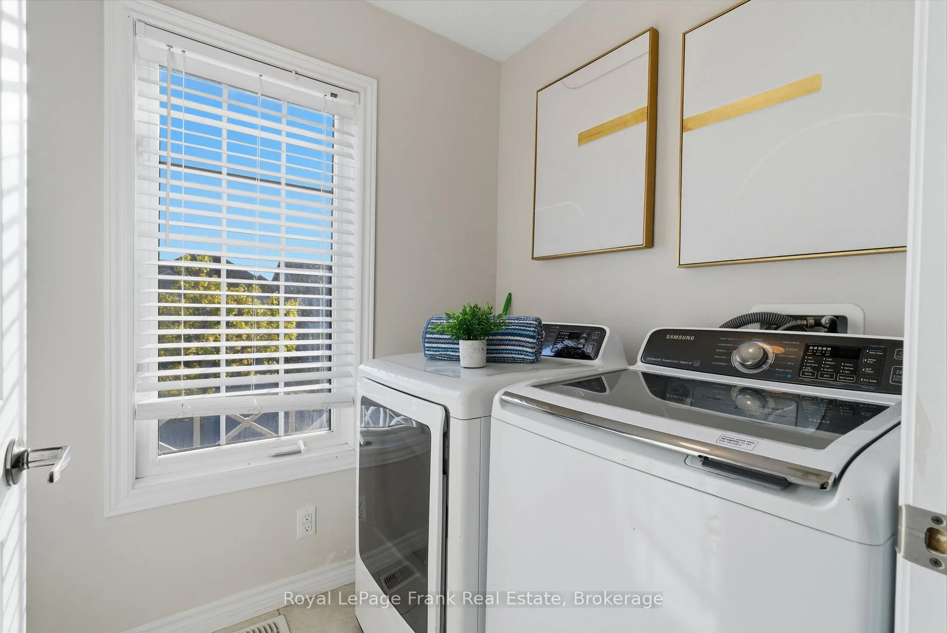 Photo 37 of 1 Gomme Avenue, Clarington, Newcastle — HOMEH