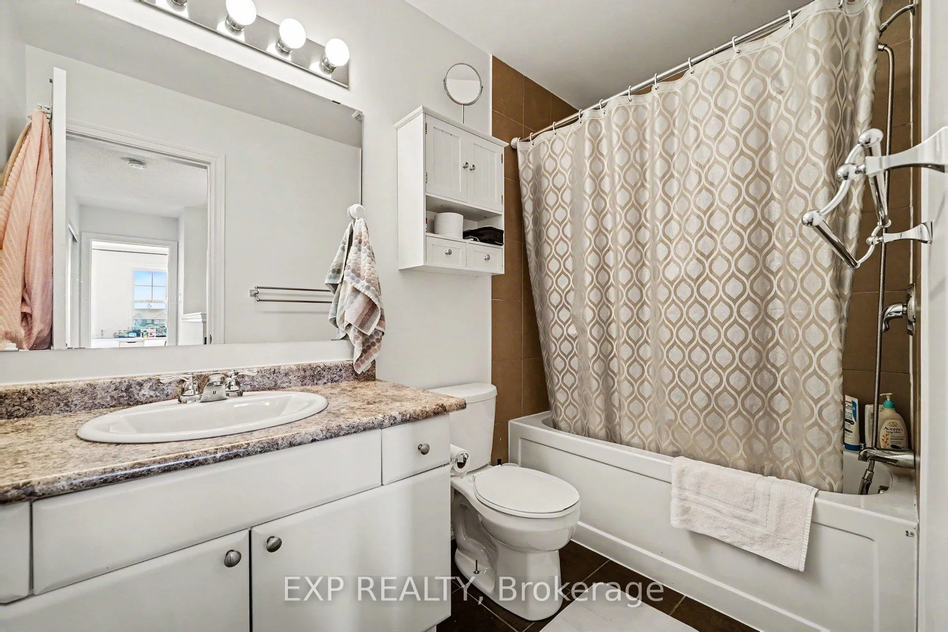 Photo 18 of 2433 Nutgrove Avenue, Ottawa, Barrhaven - Half Moon Bay — HOMEH