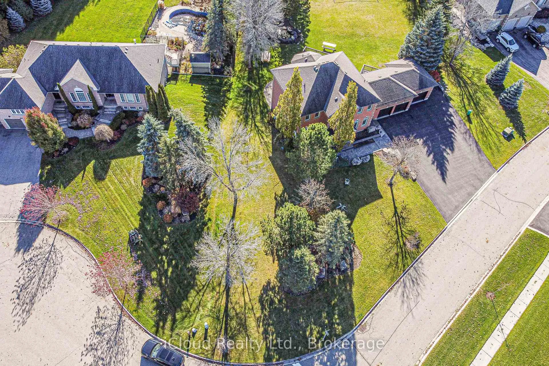 Photo 5 of 25 Giles Road, Caledon, Caledon Village — HOMEH