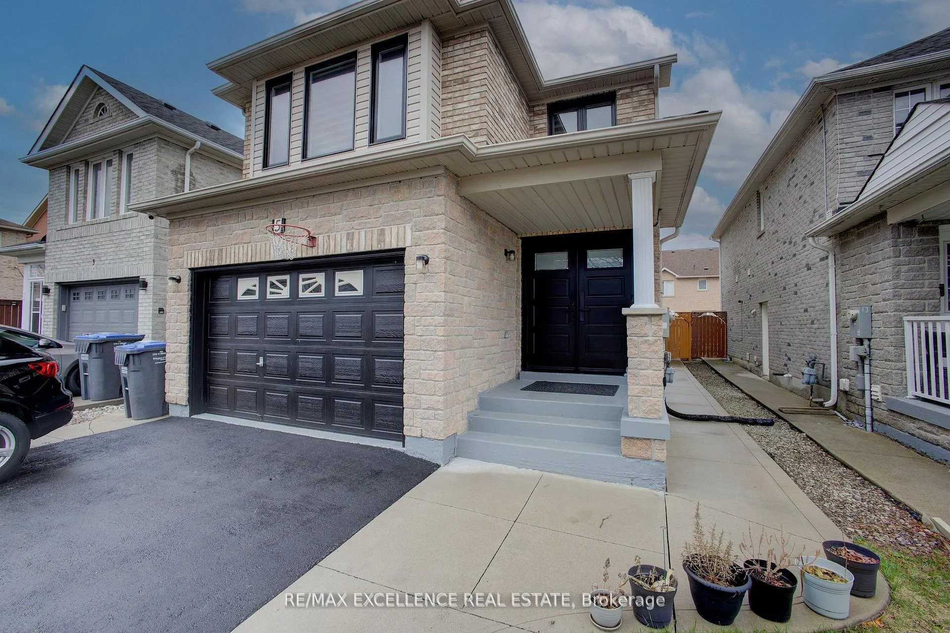 Photo 1 of 5 Wildsky Road, Brampton, Fletcher's Creek South — HOMEH