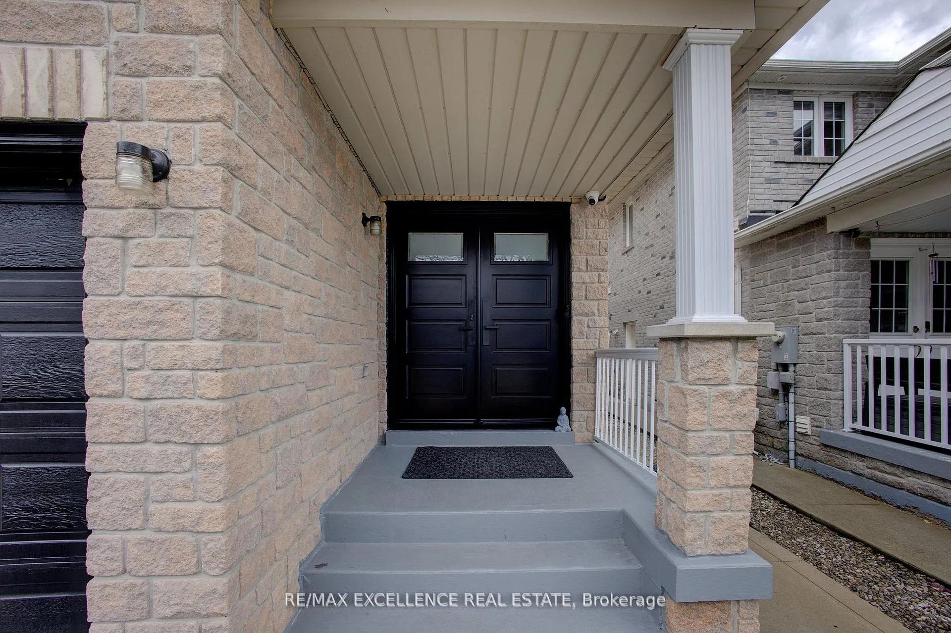 Photo 3 of 5 Wildsky Road, Brampton, Fletcher's Creek South — HOMEH