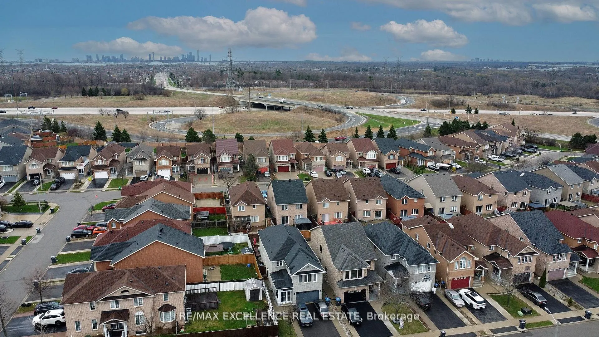Photo 41 of 5 Wildsky Road, Brampton, Fletcher's Creek South — HOMEH