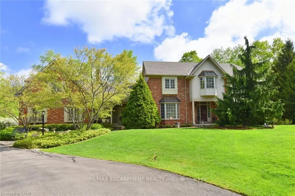 Photo 4 of 712 Robson Road, Hamilton, Ainslie Wood — HOMEH