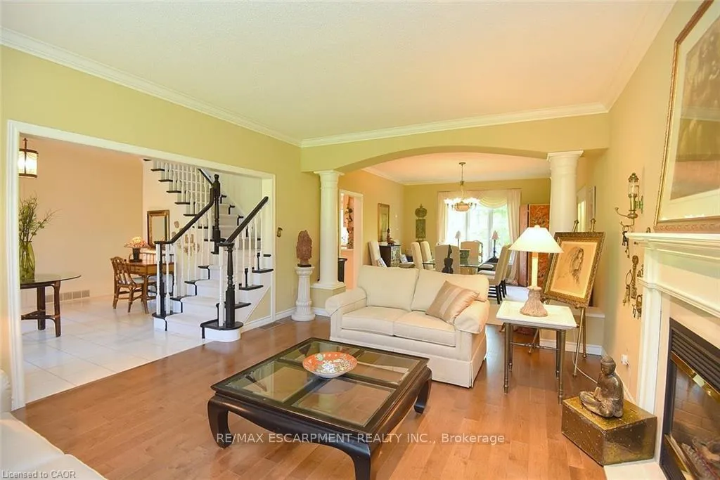 Photo 6 of 712 Robson Road, Hamilton, Ainslie Wood — HOMEH
