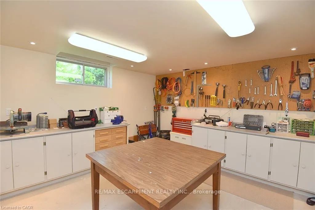 Photo 32 of 712 Robson Road, Hamilton, Ainslie Wood — HOMEH