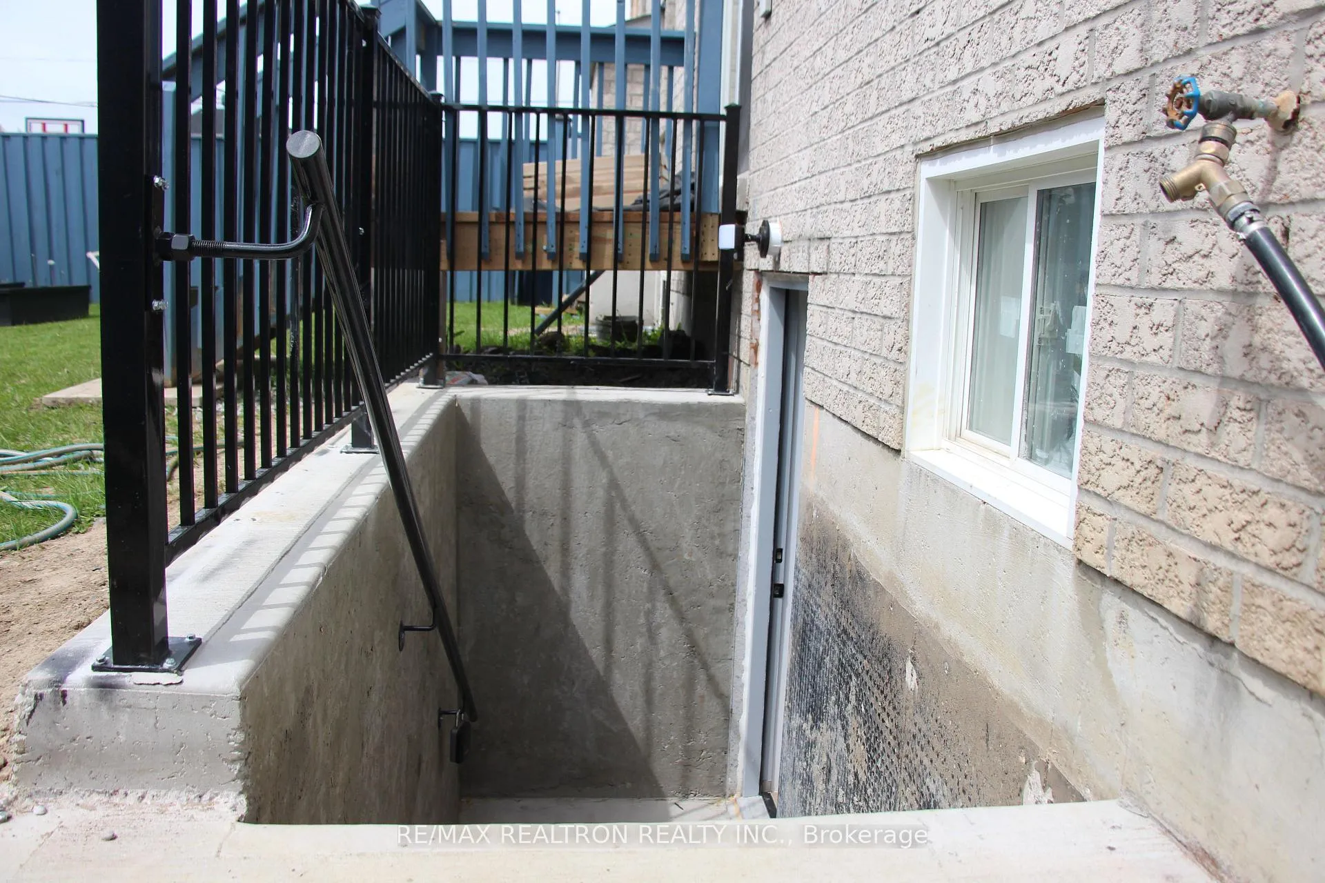 Photo 1 of Unit Bsmnt, 60 Gamble Drive, Ajax, Northeast Ajax — HOMEH