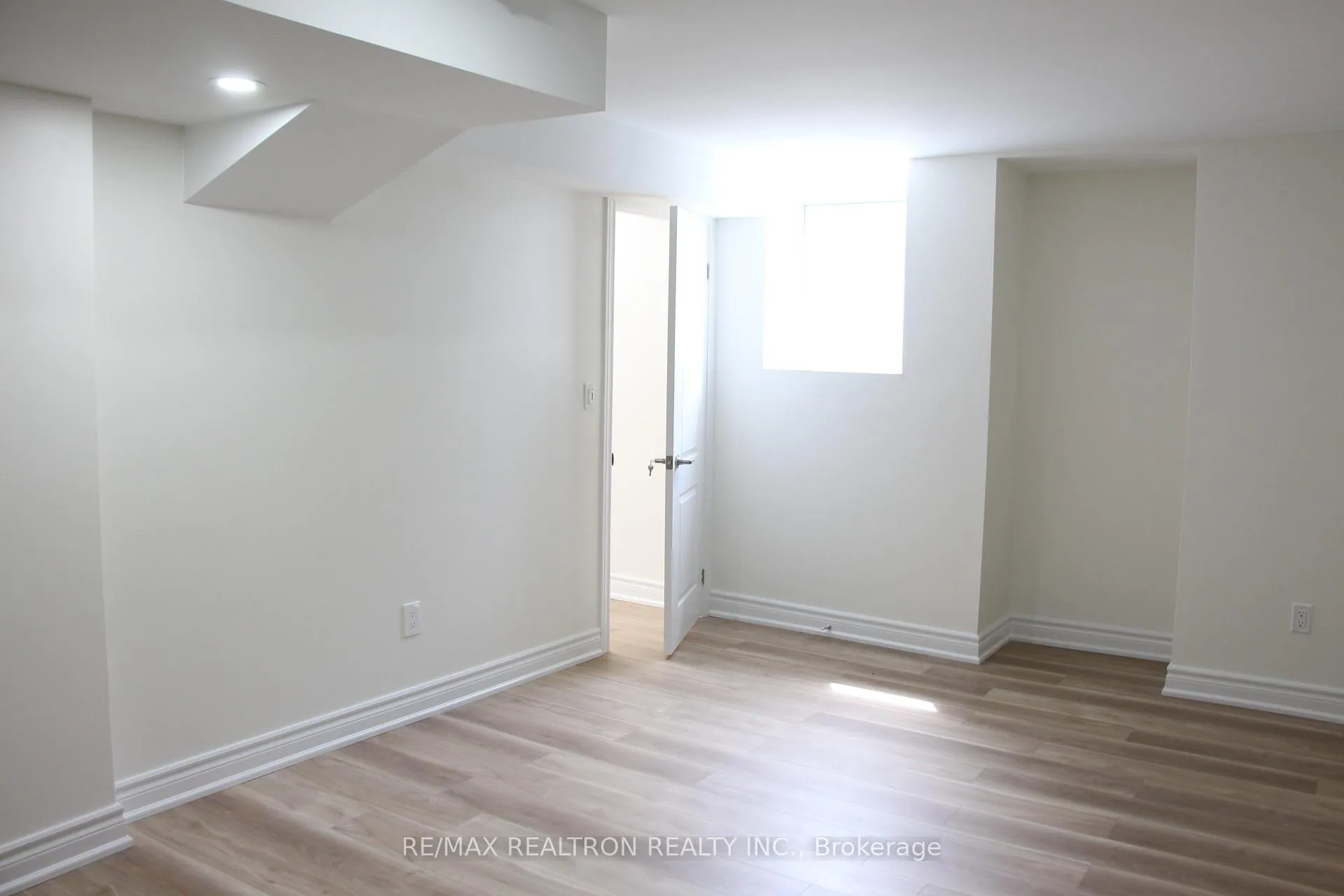 Photo 5 of Unit Bsmnt, 60 Gamble Drive, Ajax, Northeast Ajax — HOMEH
