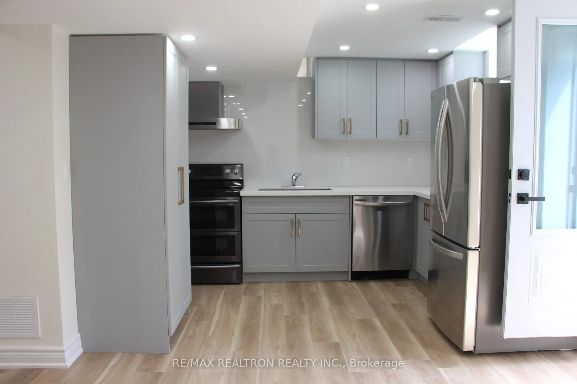 Photo 6 of Unit Bsmnt, 60 Gamble Drive, Ajax, Northeast Ajax — HOMEH