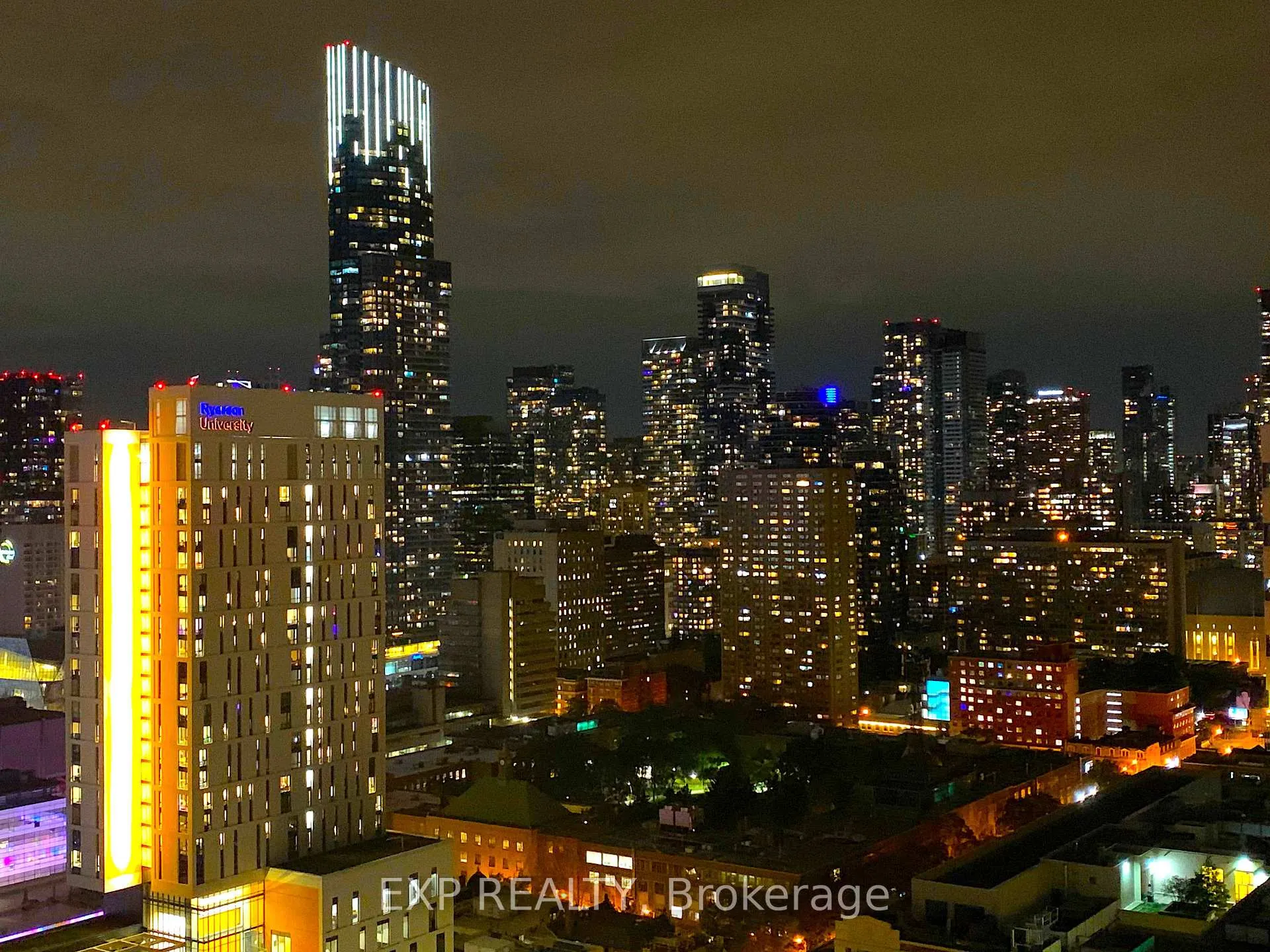 Photo 2 of Unit 3307, 77 Mutual Street, Toronto, Church-Yonge Corridor — HOMEH