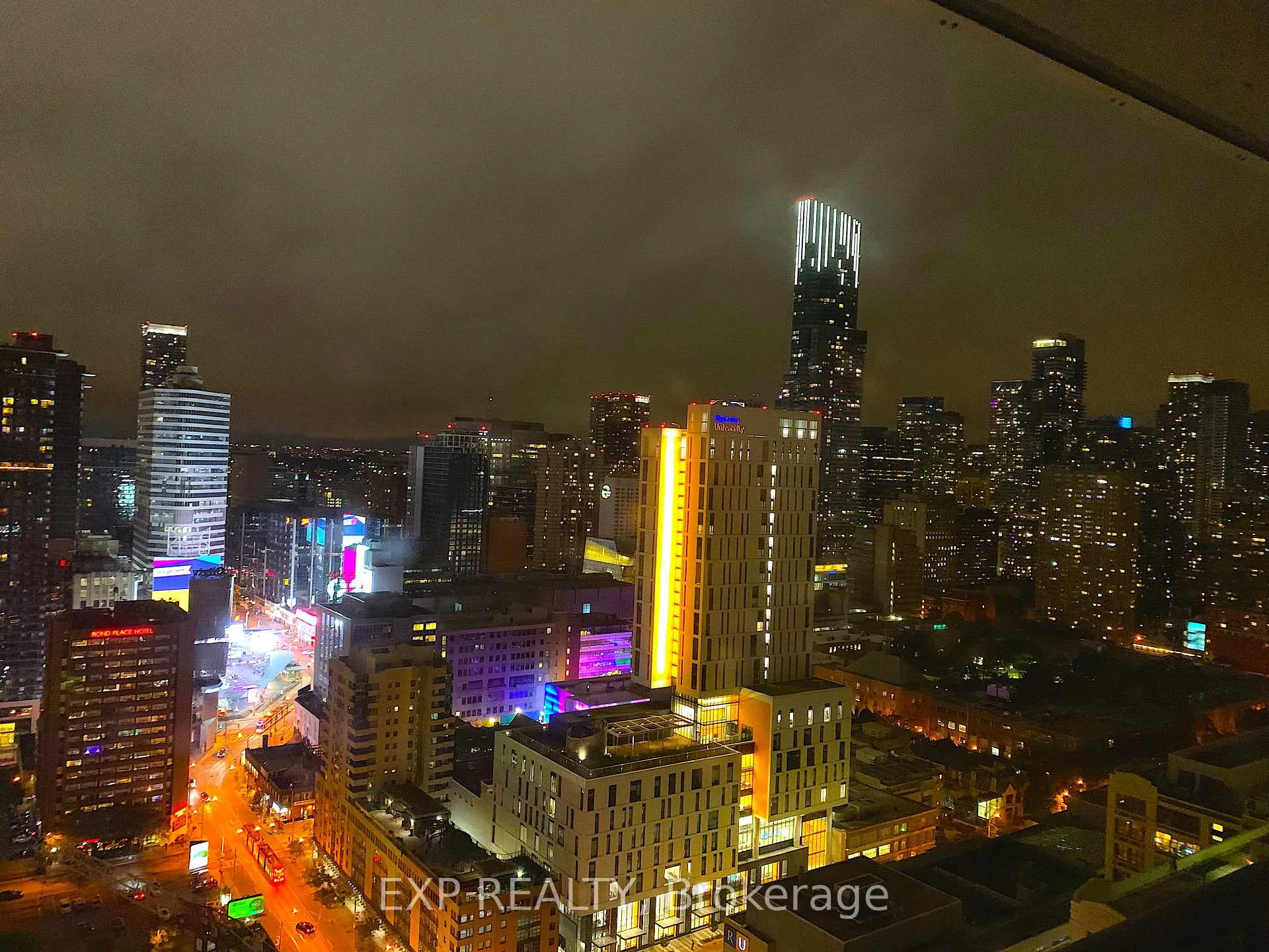 Photo 20 of Unit 3307, 77 Mutual Street, Toronto, Church-Yonge Corridor — HOMEH
