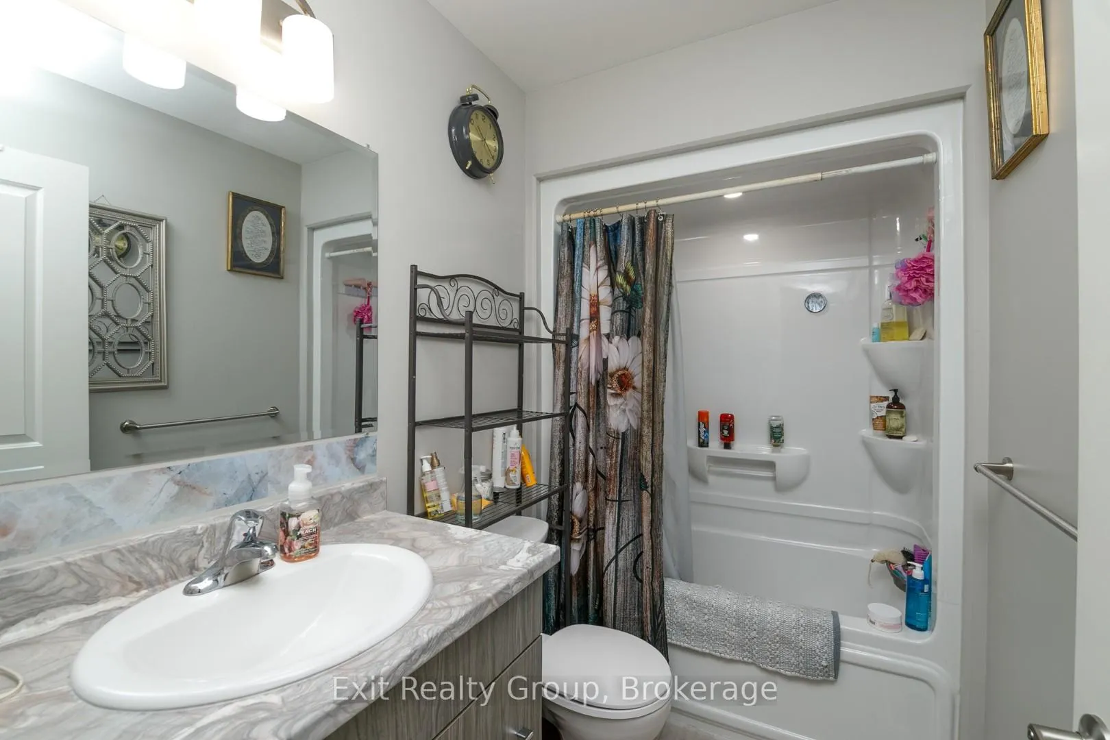 Photo 15 of 7 Dewal Place, Belleville, Belleville Ward — HOMEH