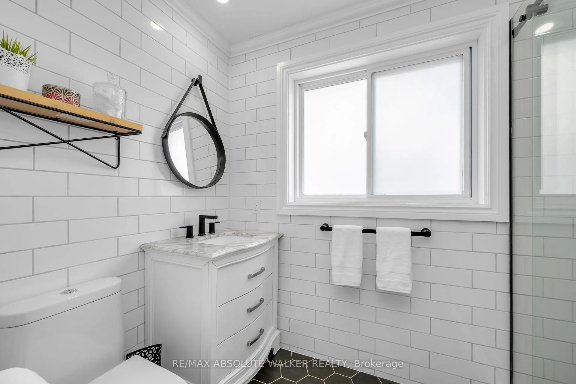 Photo 25 of 108 Plover Lane, Ottawa, Lincoln Heights — HOMEH