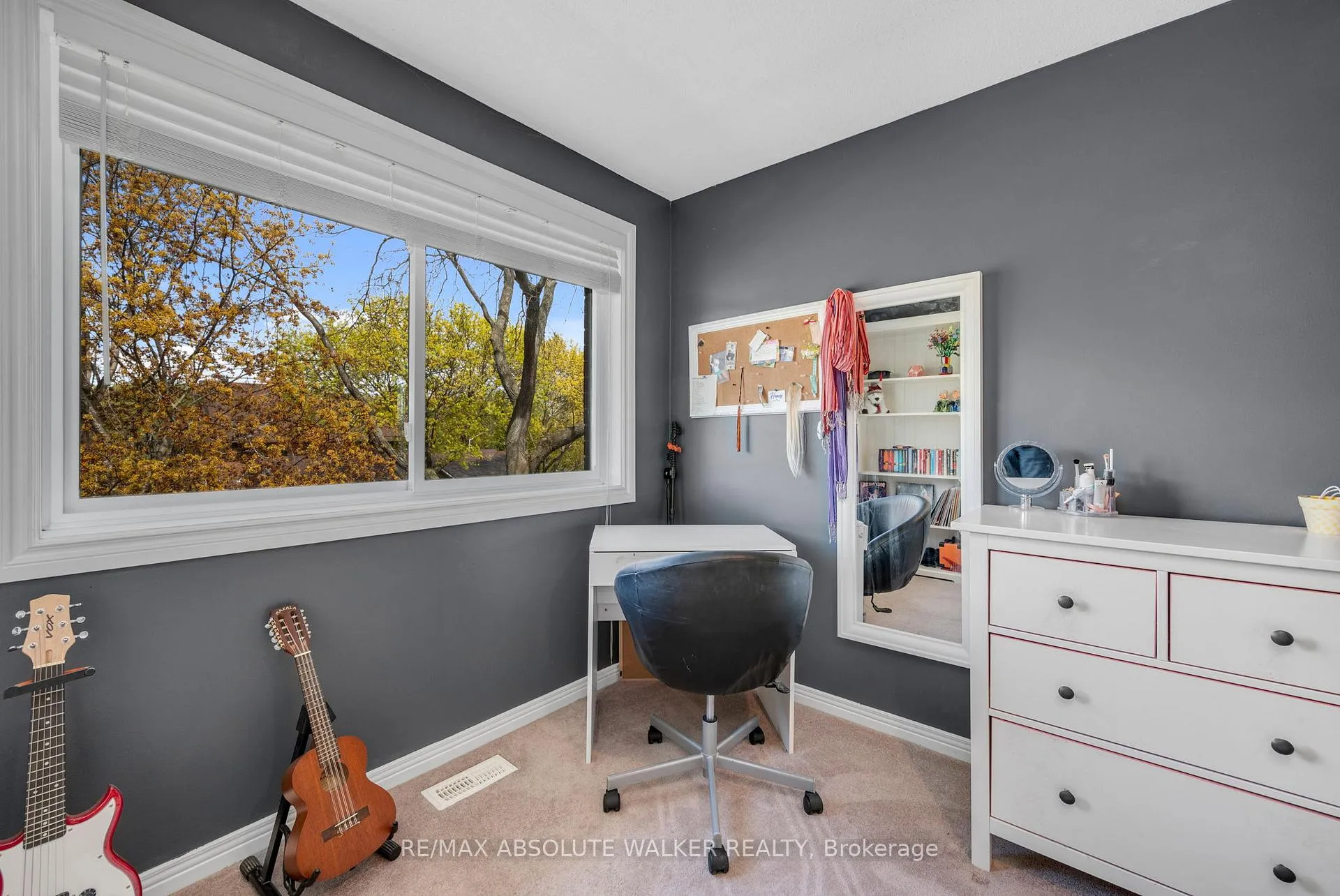 Photo 30 of 108 Plover Lane, Ottawa, Lincoln Heights — HOMEH