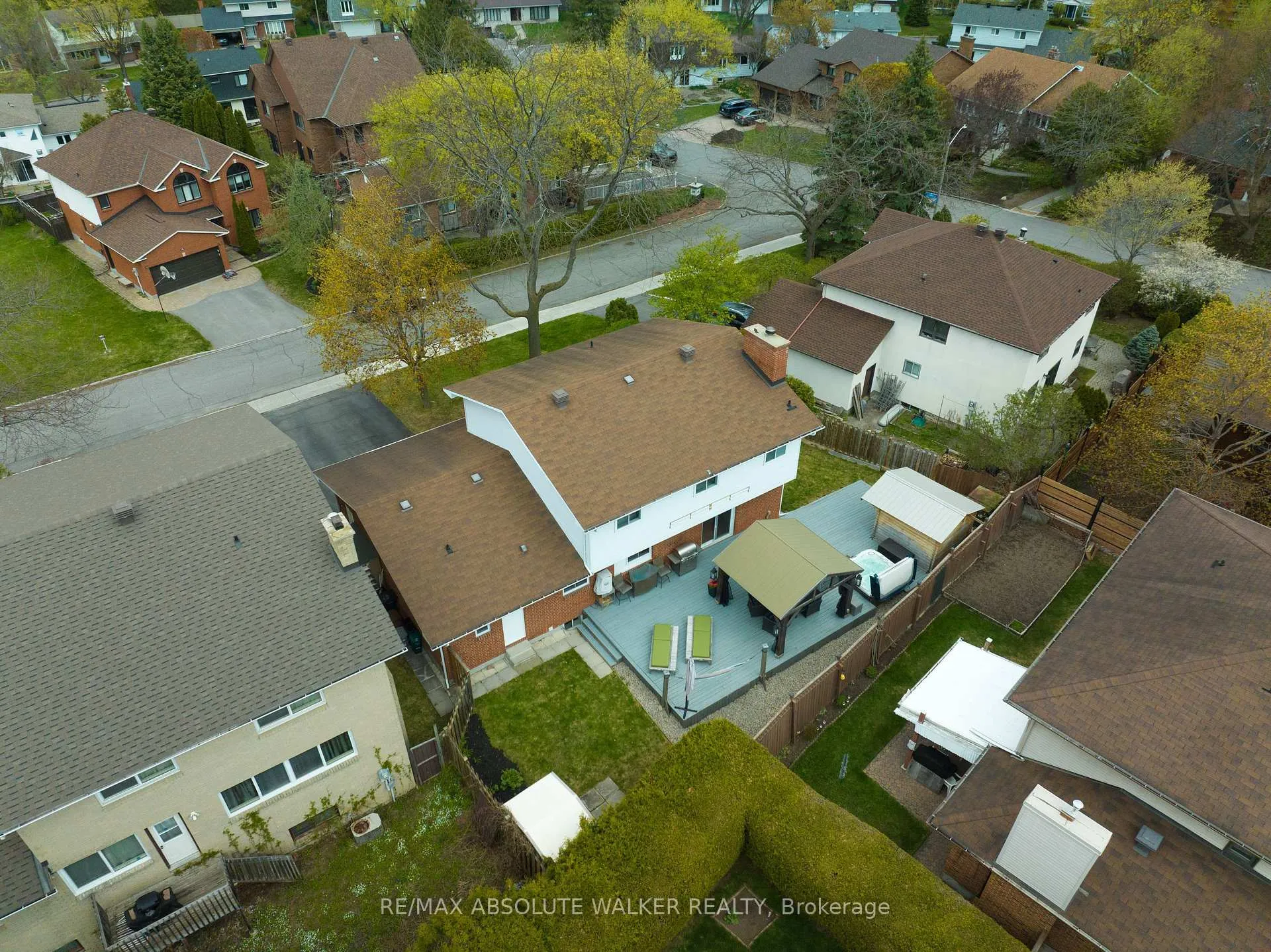 Photo 49 of 108 Plover Lane, Ottawa, Lincoln Heights — HOMEH