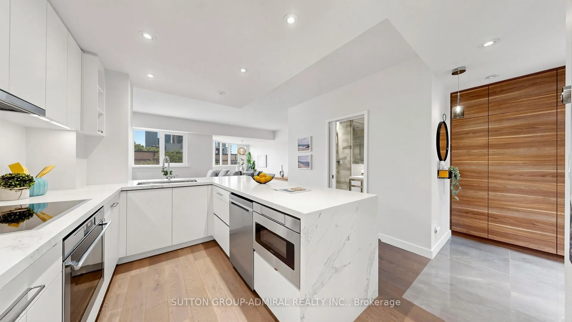 Photo 1 of Unit TH16, 80 Adelaide Street E, Toronto, Church-Yonge Corridor — HOMEH